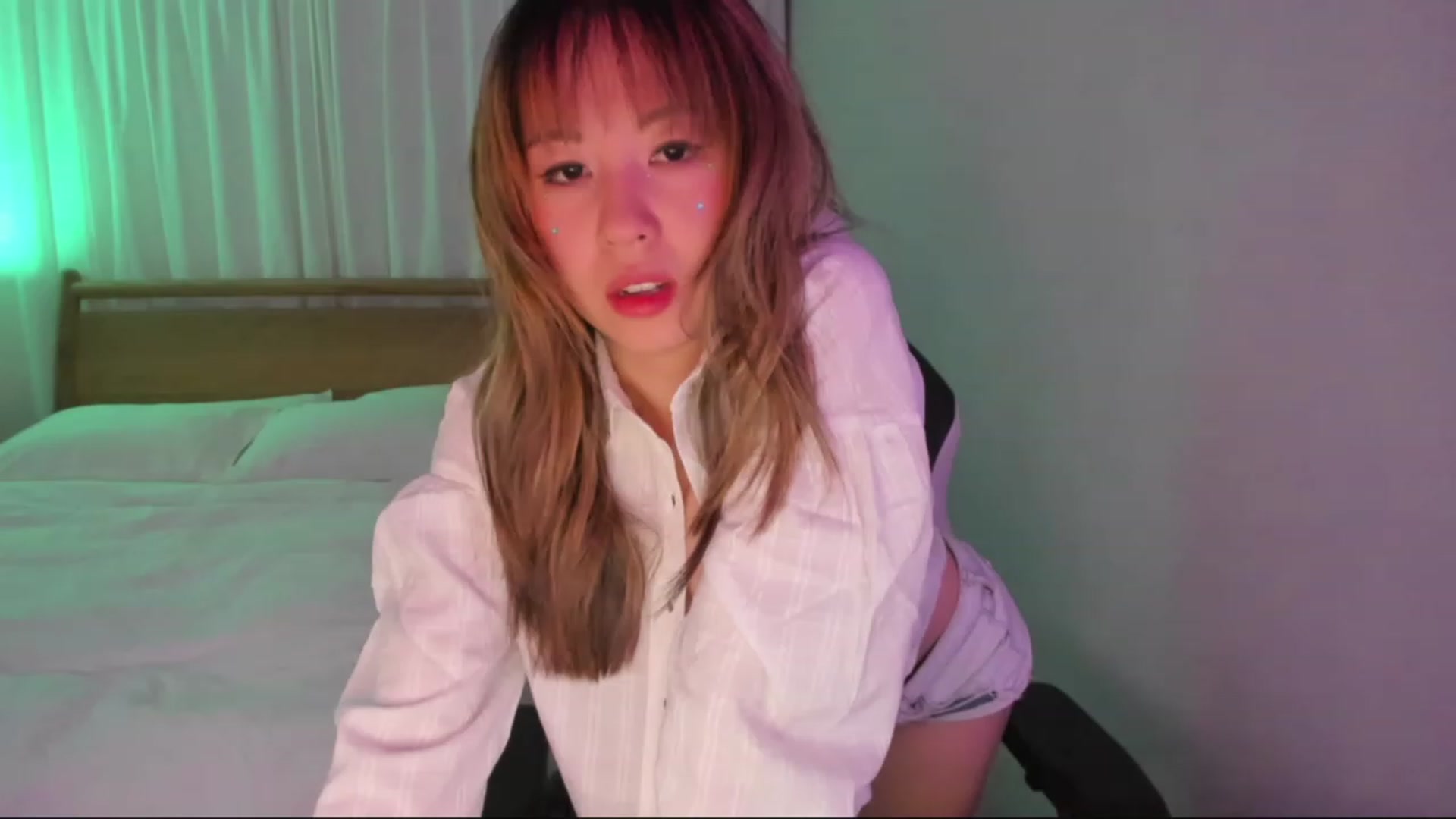 Gallery image thumbnail from daisyy_'s myfreecams stream on, 12/17/2023, 09:14 image 14 of 20