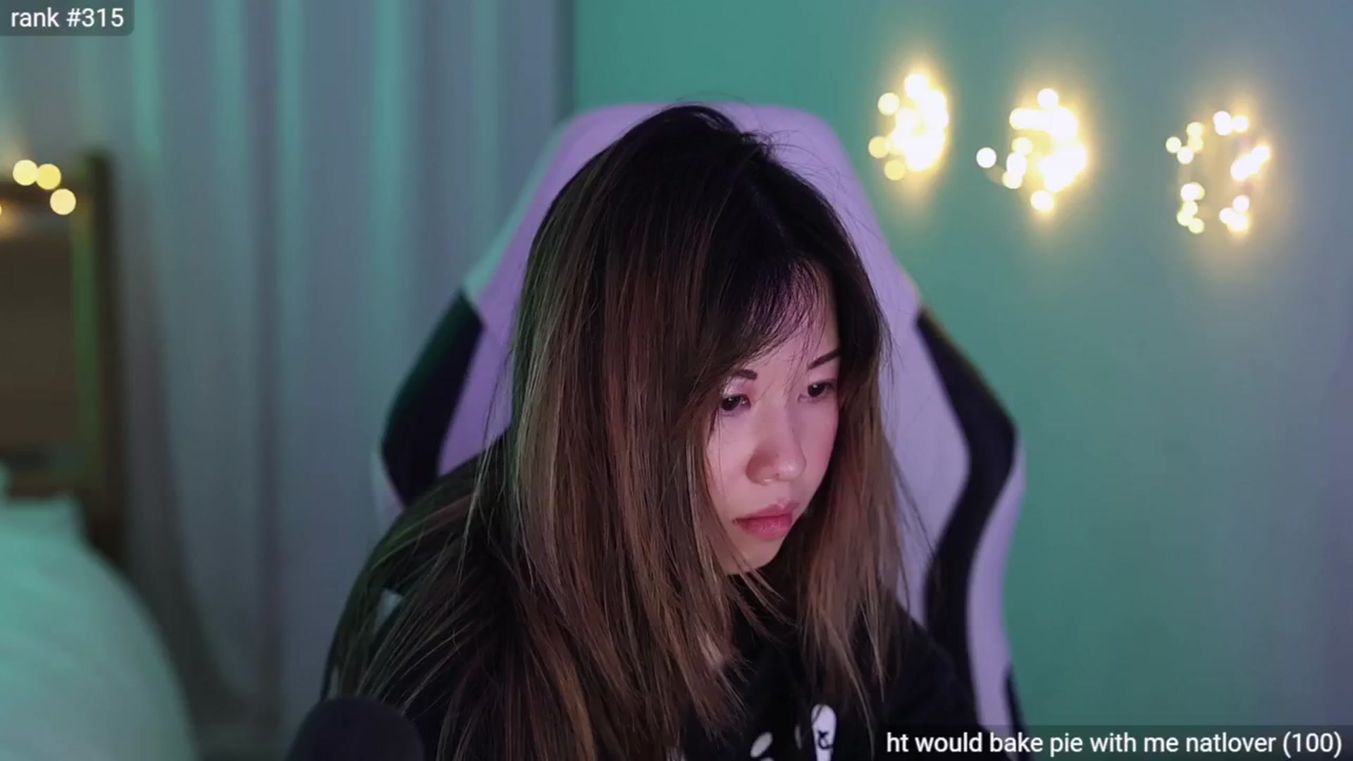 Gallery image thumbnail from daisyy_'s myfreecams stream on, 03/15/2024, 04:31 image 6 of 20