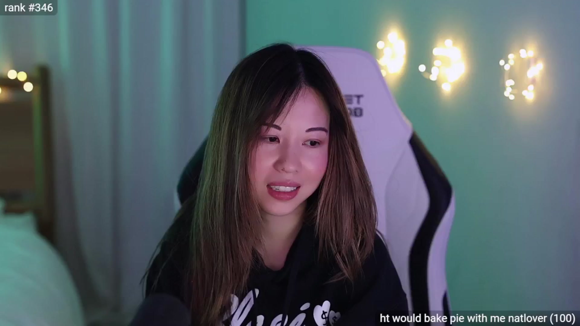Gallery image thumbnail from daisyy_'s myfreecams stream on, 03/15/2024, 04:31 image 1 of 20
