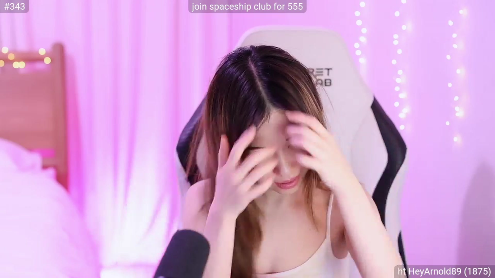 Gallery image thumbnail from daisyy_'s myfreecams stream on, 03/22/2024, 06:45 image 10 of 20