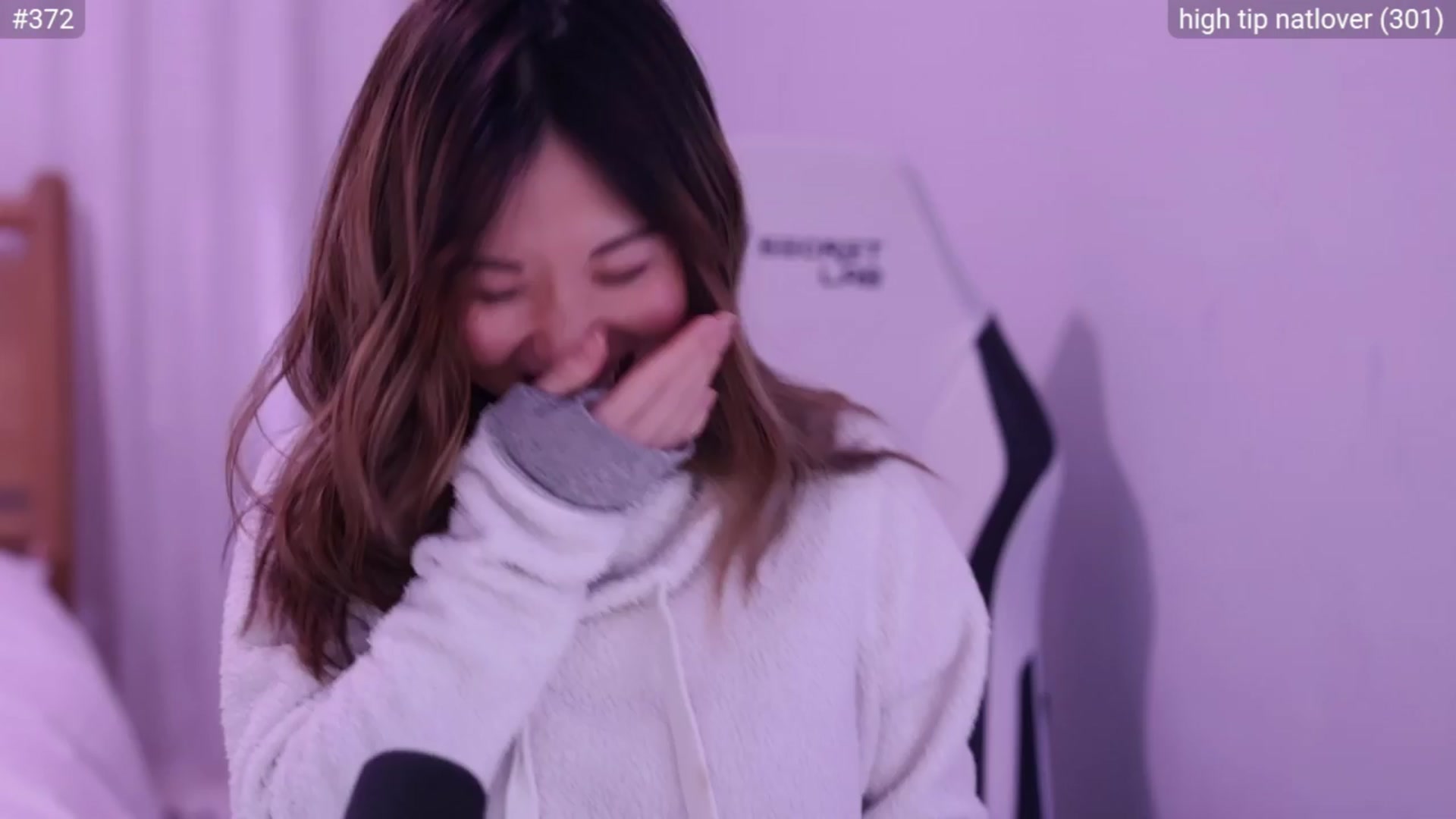 Gallery image thumbnail from daisyy_'s myfreecams stream on, 03/30/2024, 05:16 image 10 of 20