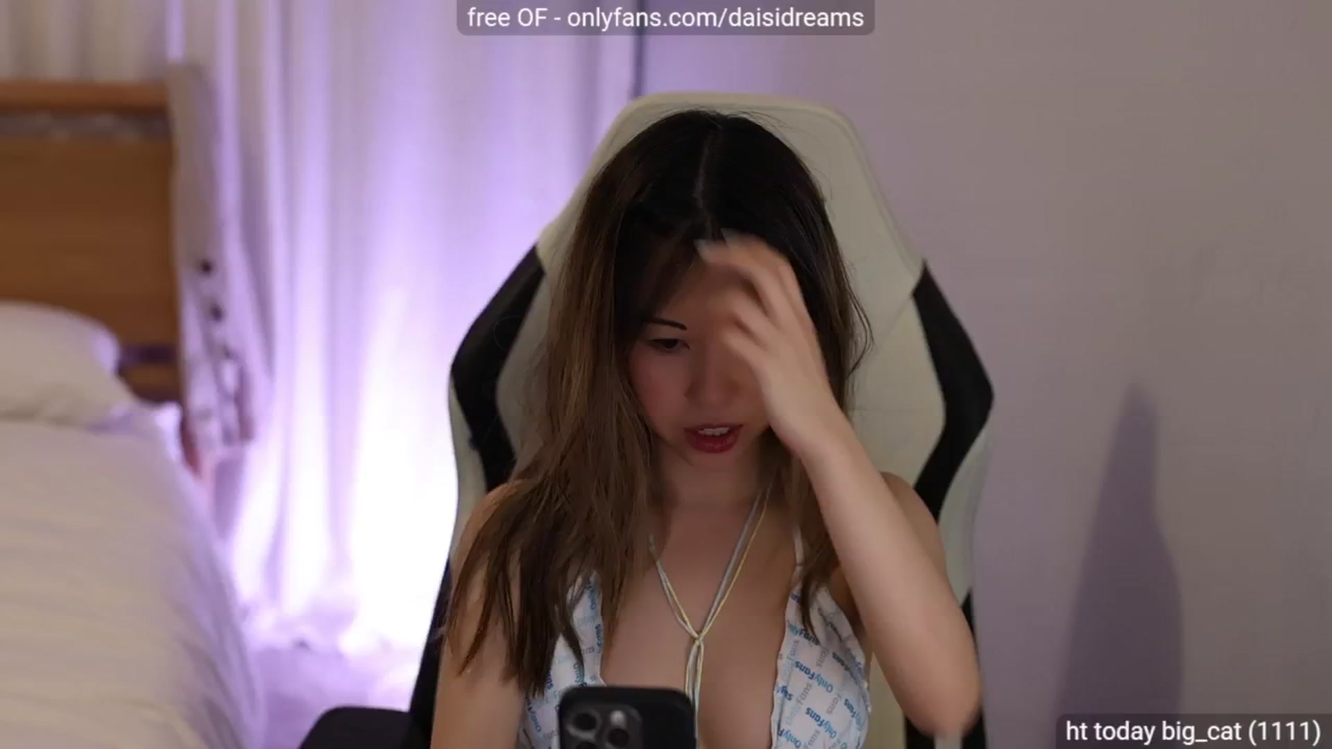 Gallery image thumbnail from daisyy_'s myfreecams stream on, 04/27/2024, 03:24 image 9 of 20