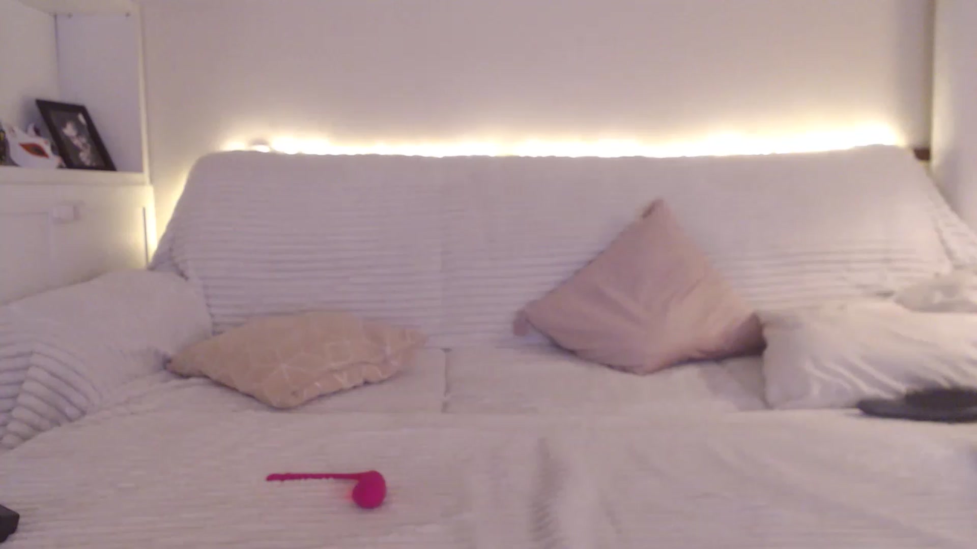 Gallery image thumbnail from daisyyum's myfreecams stream on, 02/11/2023, 12:18 image 3 of 20