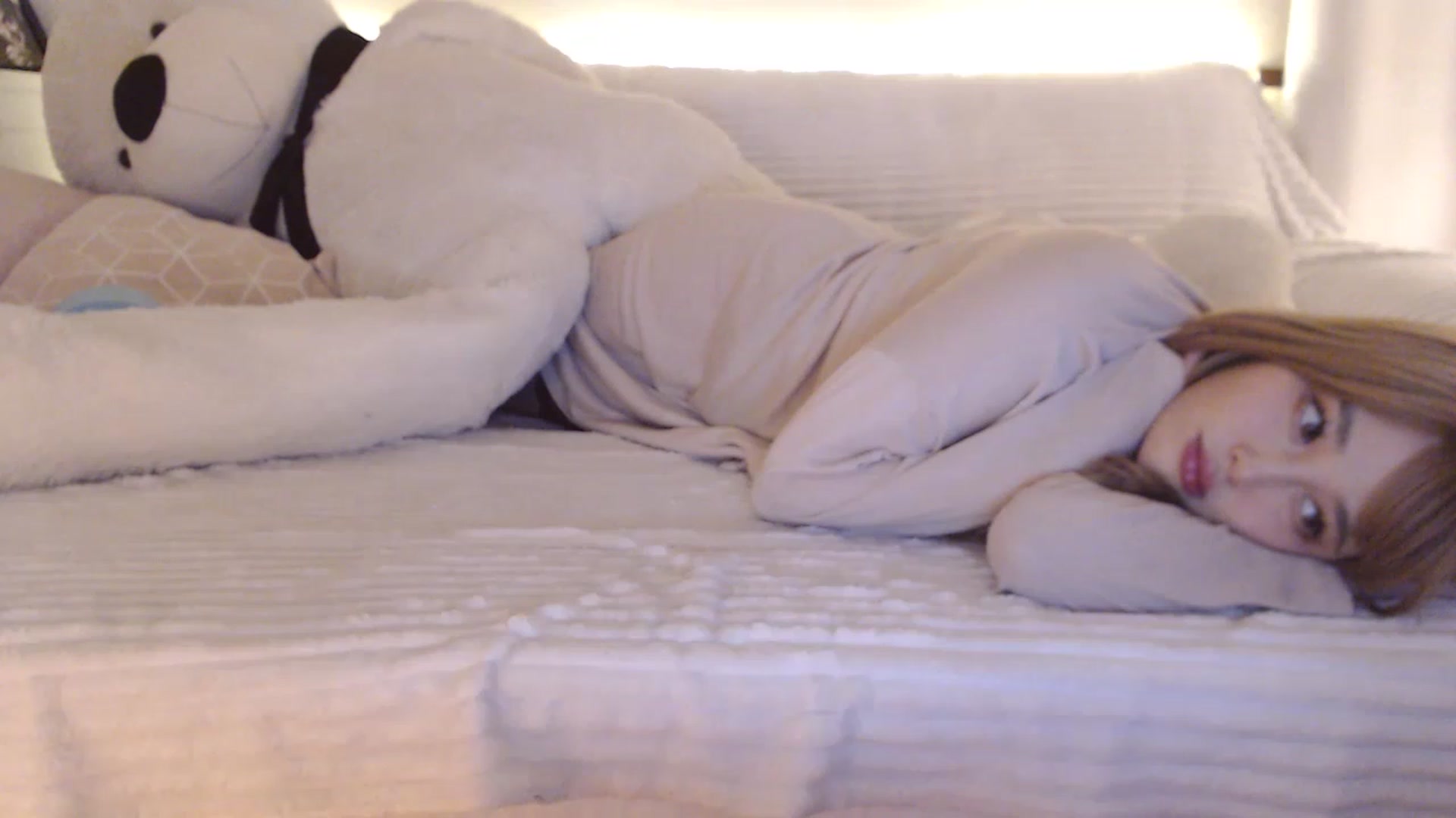 Gallery image thumbnail from daisyyum's myfreecams stream on, 02/18/2023, 12:17 image 9 of 20