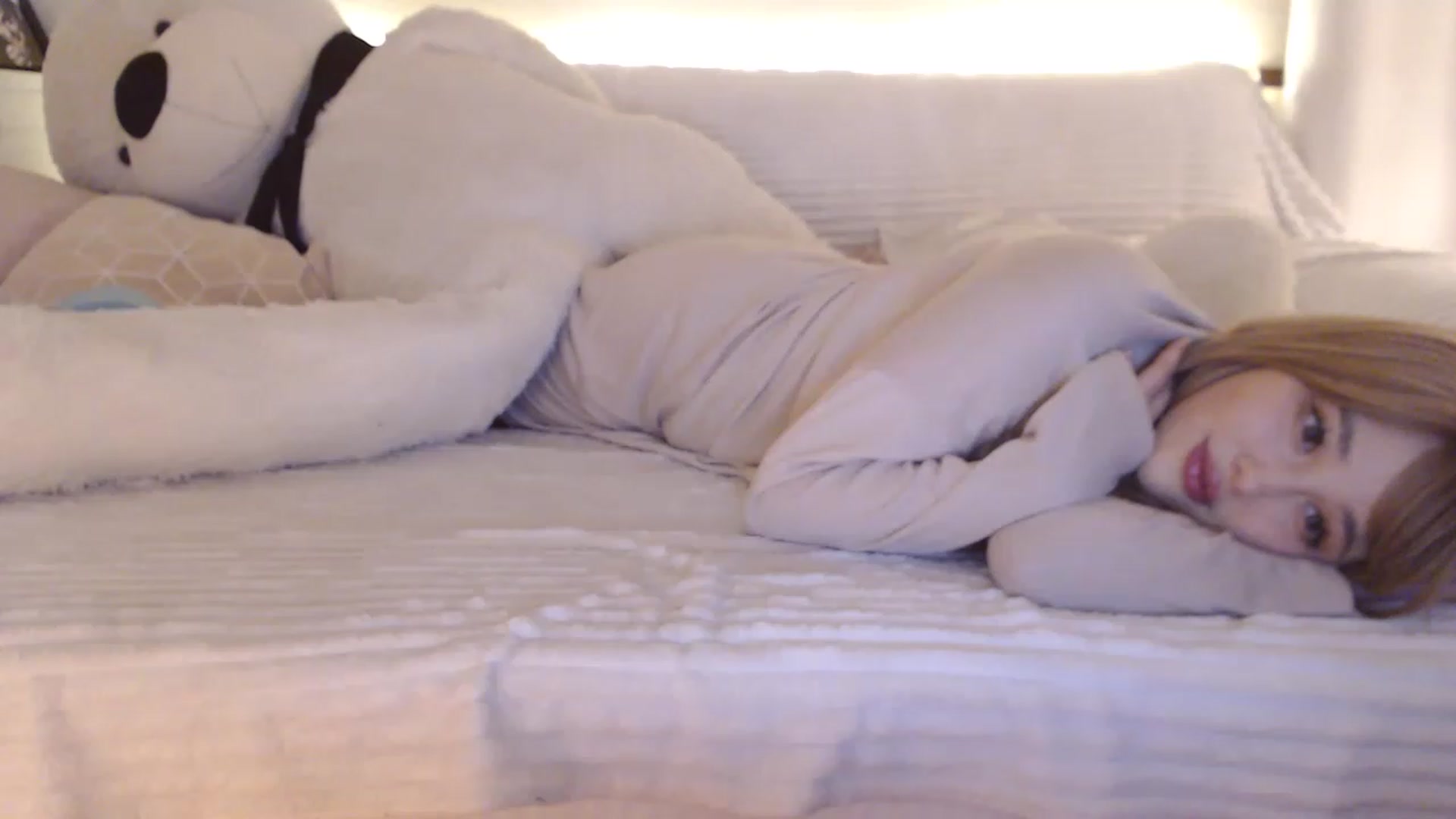 Gallery image thumbnail from daisyyum's myfreecams stream on, 02/18/2023, 12:17 image 10 of 20