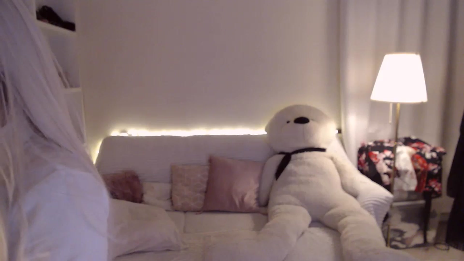 Gallery image thumbnail from daisyyum's myfreecams stream on, 03/05/2023, 12:40 image 5 of 20