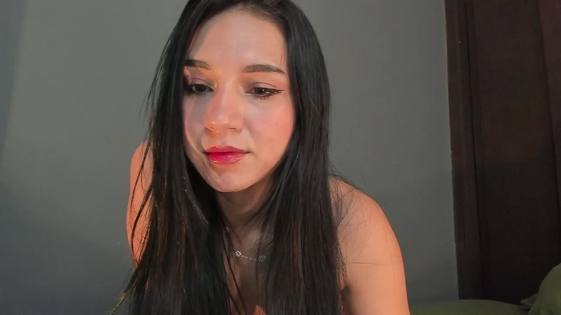 Gallery image thumbnail from dariadiaz_'s myfreecams stream on, 09/12/2023, 20:57 image 18 of 20