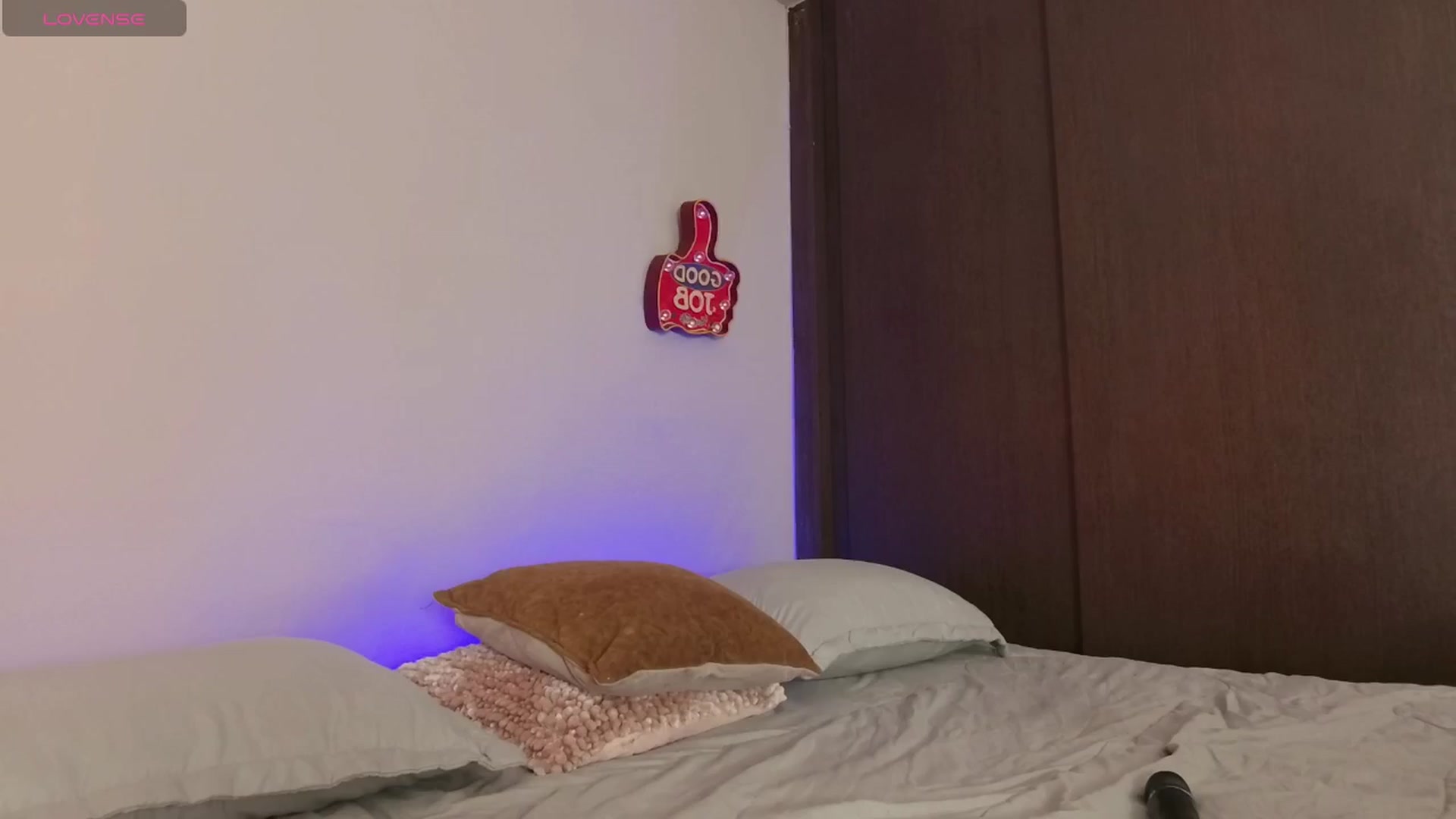 Gallery image thumbnail from dariadiaz_'s myfreecams stream on, 06/01/2024, 16:25 image 13 of 20
