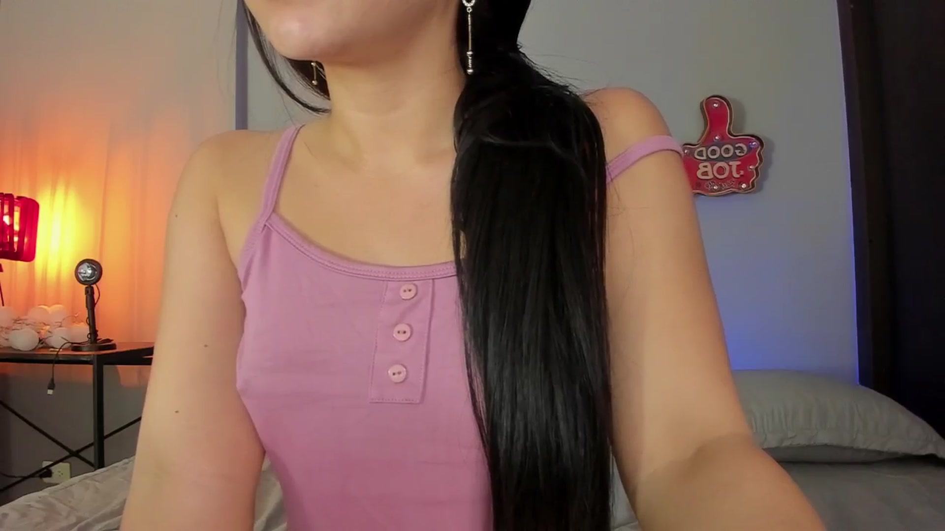 Gallery image thumbnail from dariadiaz_'s myfreecams stream on, 06/01/2024, 19:21 image 5 of 20