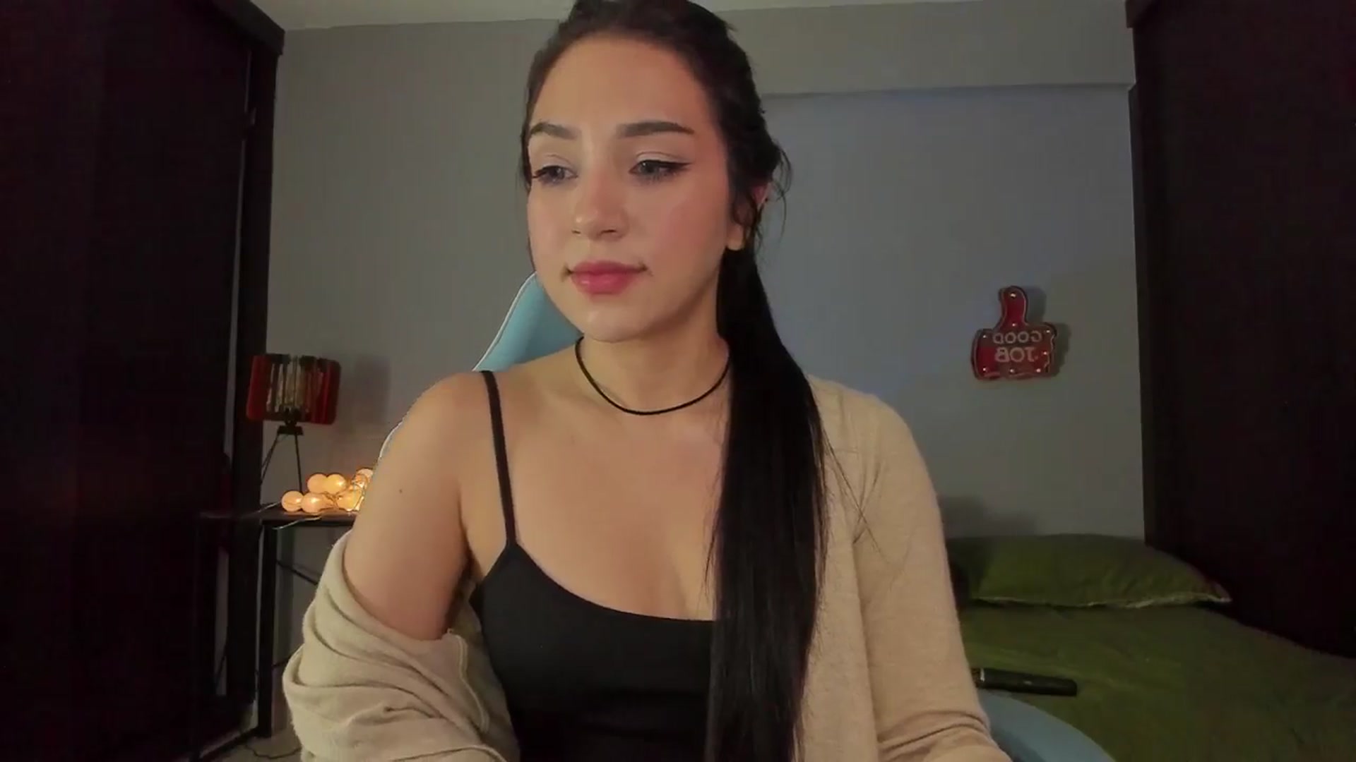 Gallery image thumbnail from dariadiaz_'s myfreecams stream on, 06/07/2024, 15:42 image 20 of 20