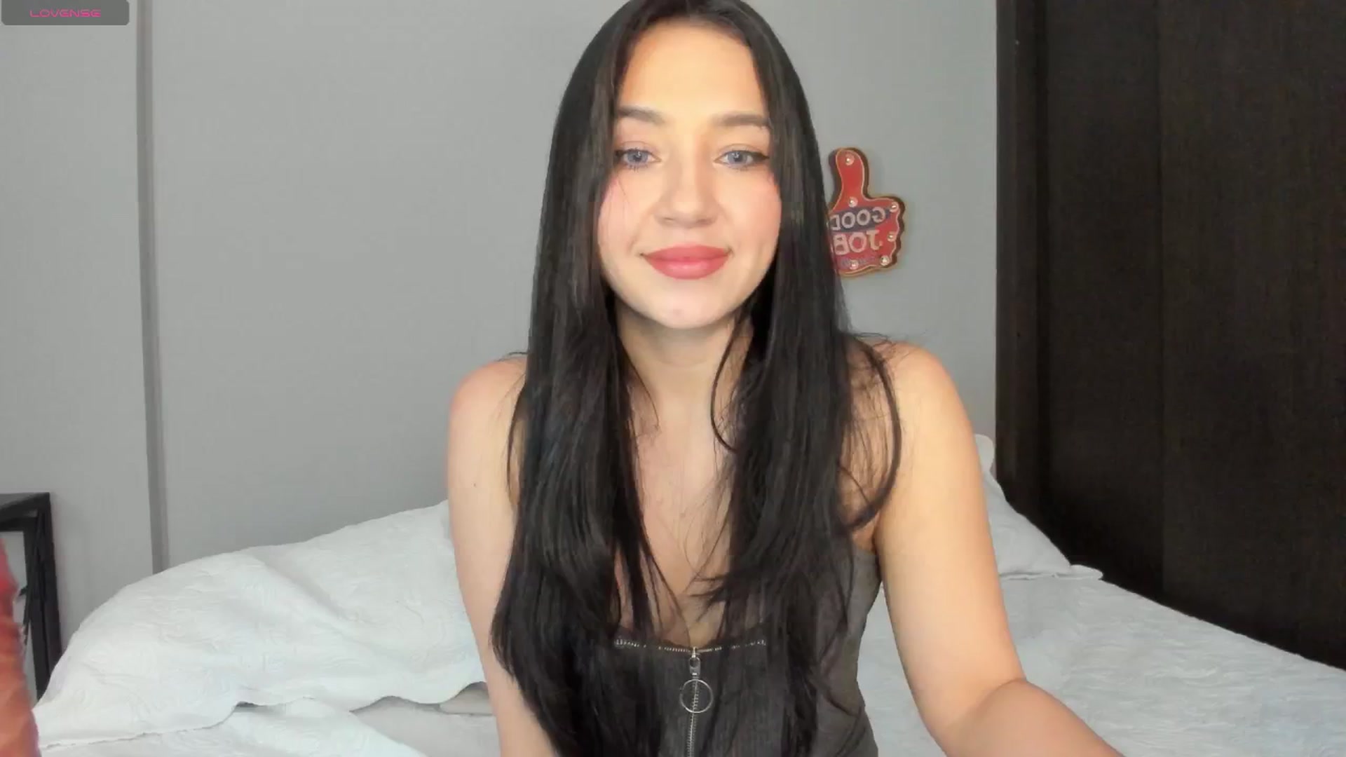 Gallery image thumbnail from dariadiaz_'s myfreecams stream on, 07/16/2024, 20:20 image 20 of 20