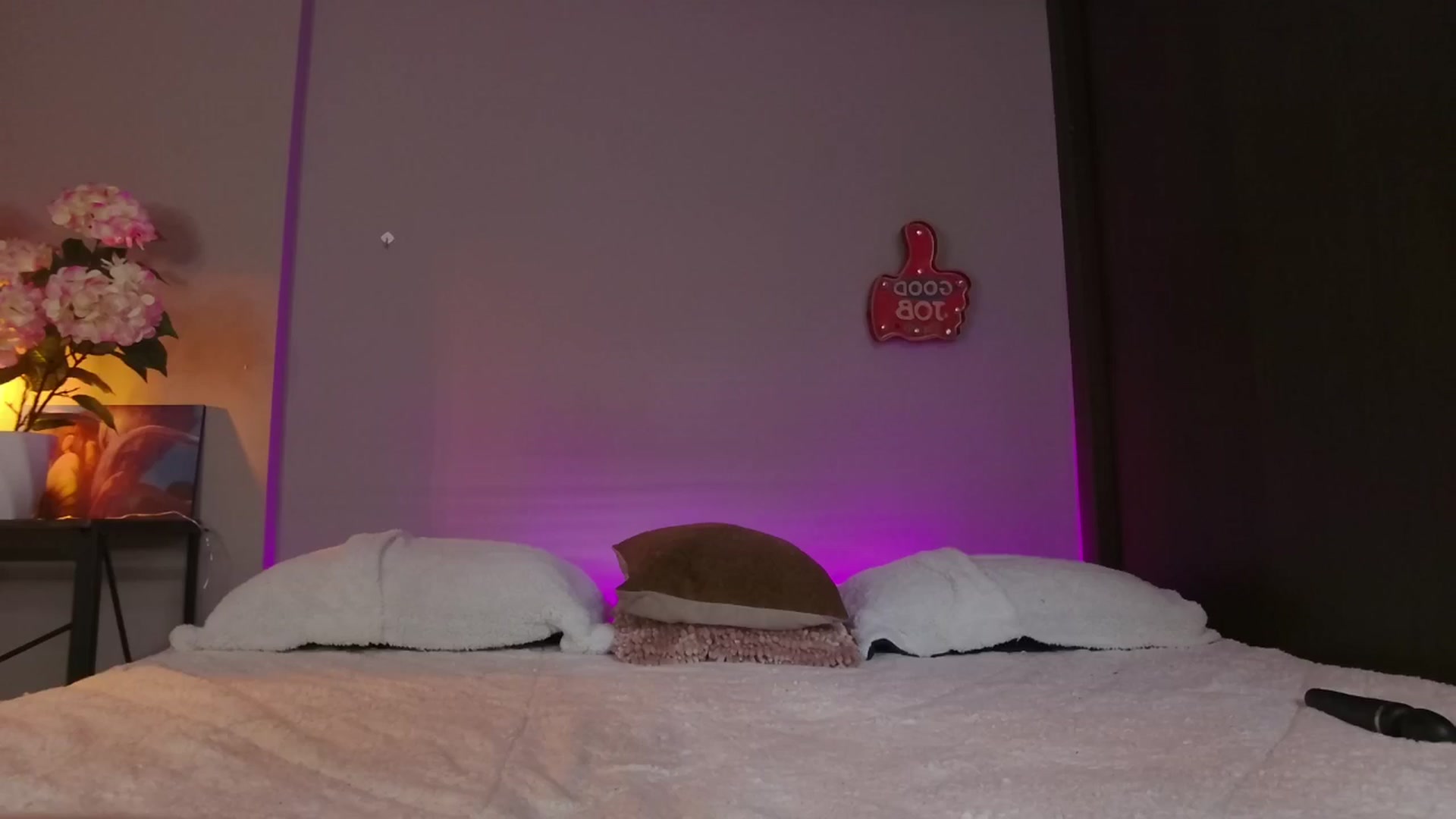 Gallery image thumbnail from dariadiaz_'s myfreecams stream on, 09/25/2024, 15:42 image 1 of 20