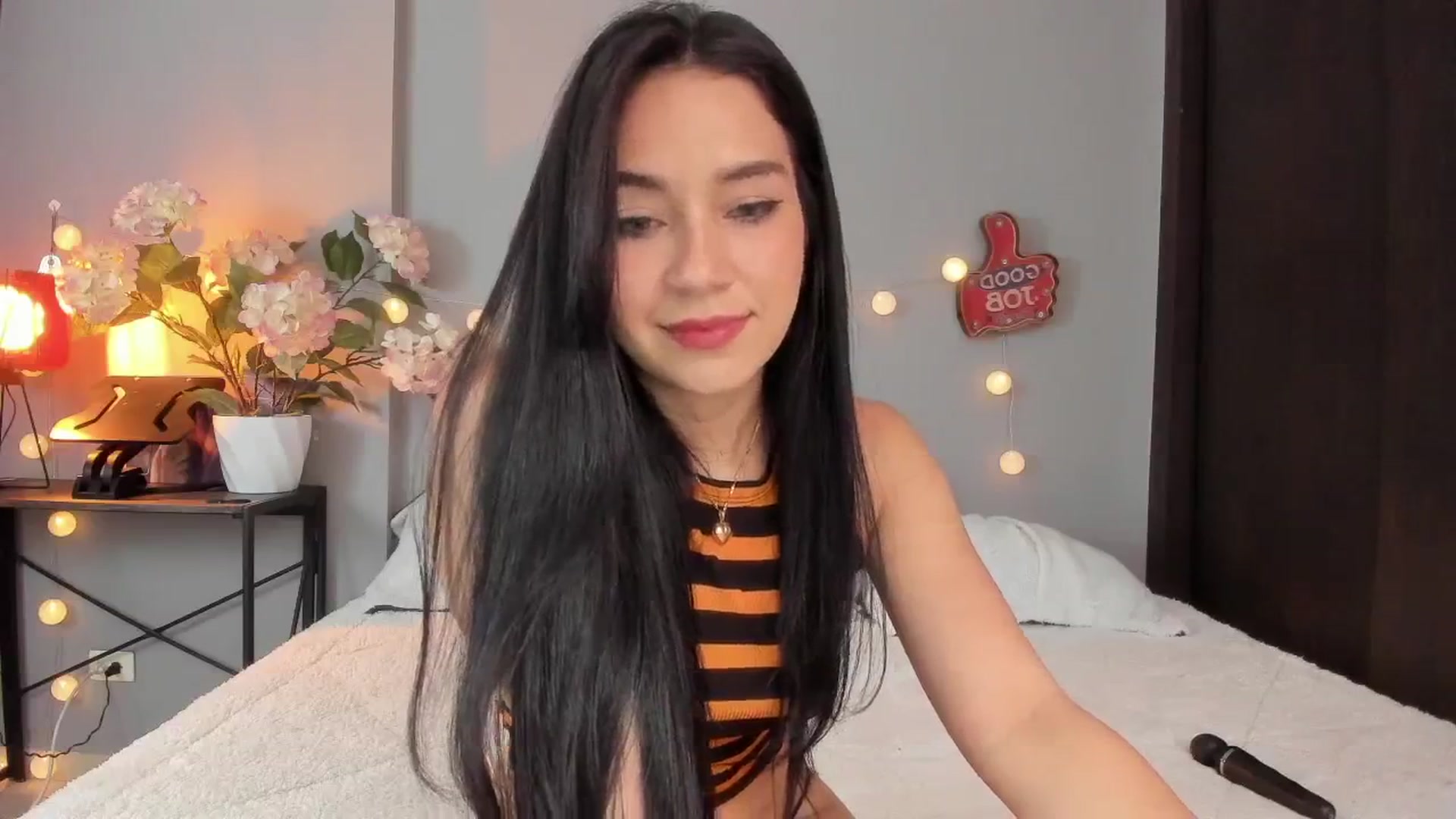 Gallery image thumbnail from dariadiaz_'s myfreecams stream on, 12/09/2024, 18:16 image 11 of 20