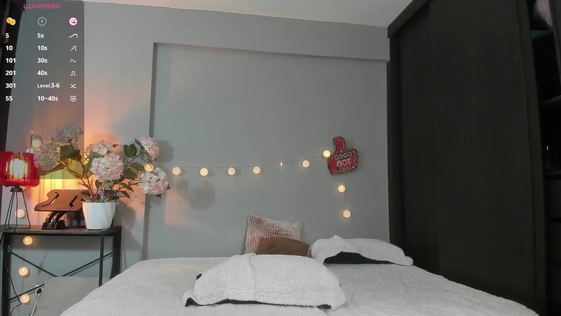 Gallery image thumbnail from dariadiaz_'s myfreecams stream on, 12/24/2024, 17:38 image 4 of 20
