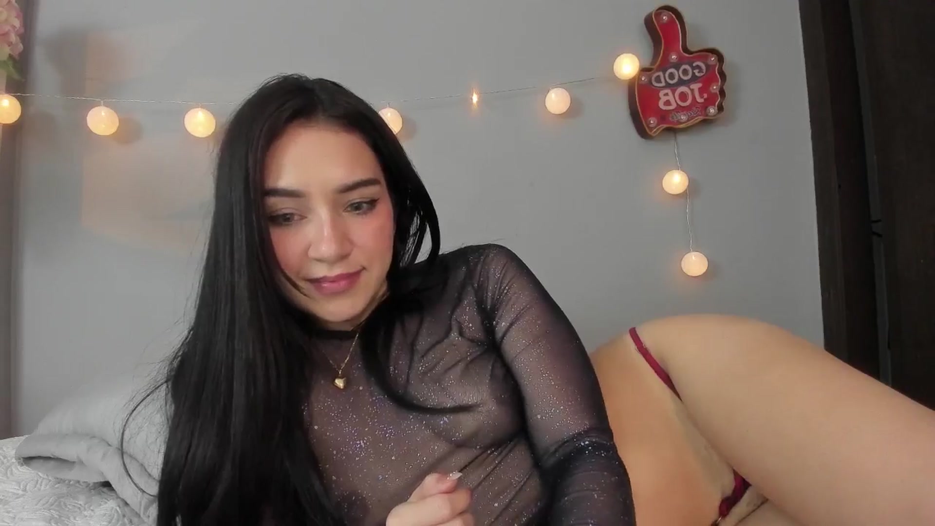 Gallery image thumbnail from dariadiaz_'s myfreecams stream on, 12/28/2024, 17:52 image 19 of 20