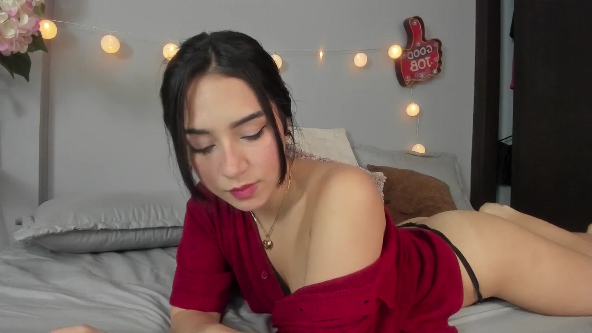 Gallery image thumbnail from dariadiaz_'s myfreecams stream on, 01/04/2025, 17:18 image 18 of 20
