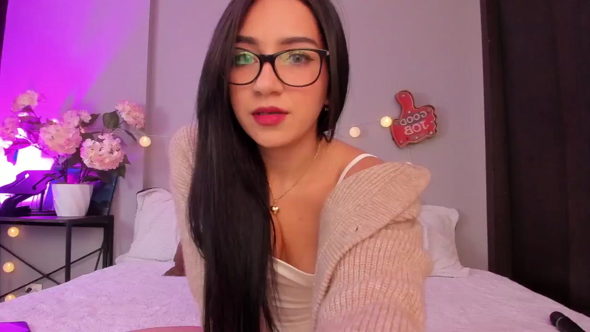 Gallery image thumbnail from dariadiaz_'s myfreecams stream on, 01/12/2025, 15:53 image 4 of 20