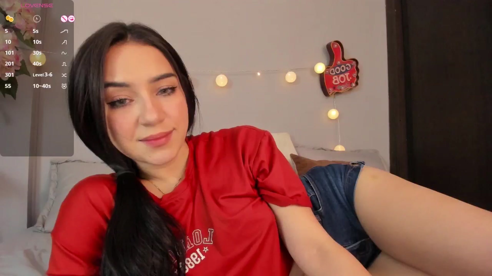Gallery image thumbnail from dariadiaz_'s myfreecams stream on, 01/17/2025, 16:00 image 11 of 20