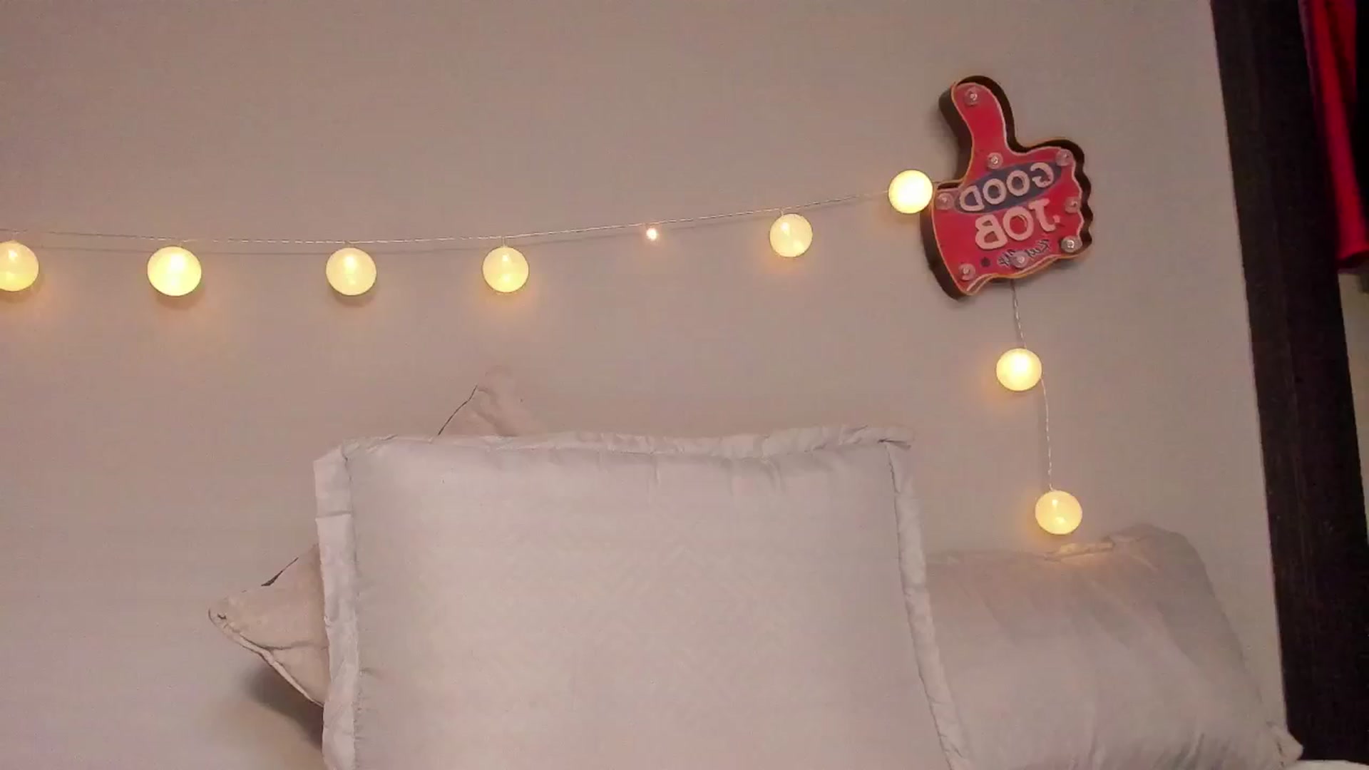 Gallery image thumbnail from dariadiaz_'s myfreecams stream on, 02/08/2025, 18:40 image 8 of 20
