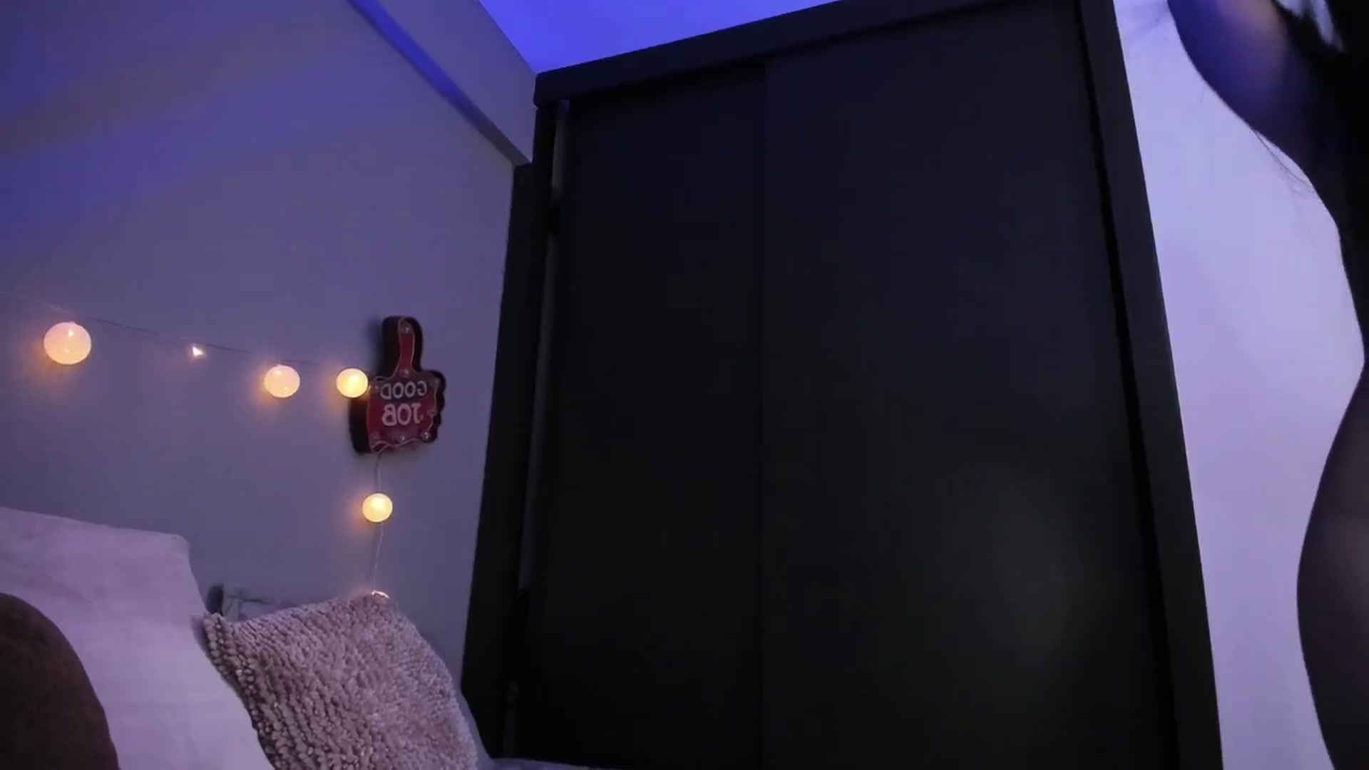 Gallery image thumbnail from dariadiaz_'s myfreecams stream on, 02/24/2025, 20:17 image 13 of 20