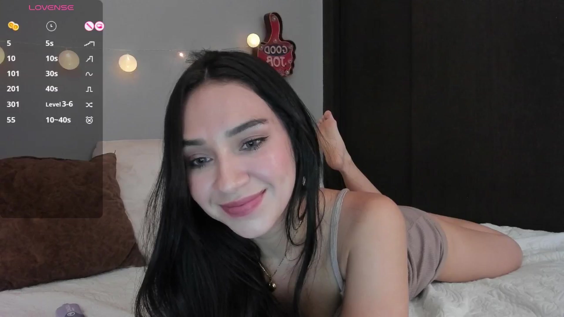 Gallery image thumbnail from dariadiaz_'s myfreecams stream on, 02/27/2025, 21:35 image 15 of 20