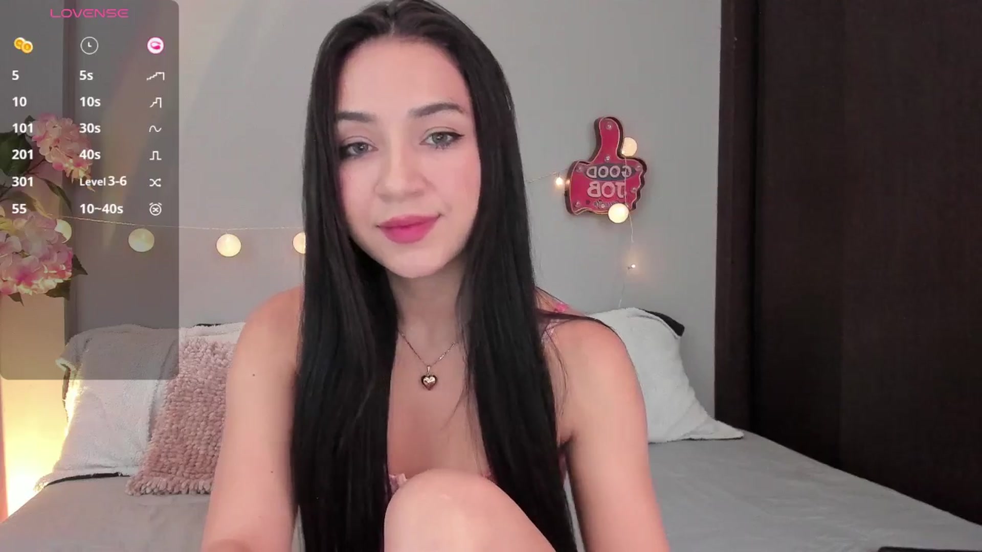 Gallery image thumbnail from dariadiaz_'s myfreecams stream on, 03/08/2025, 15:02 image 10 of 20