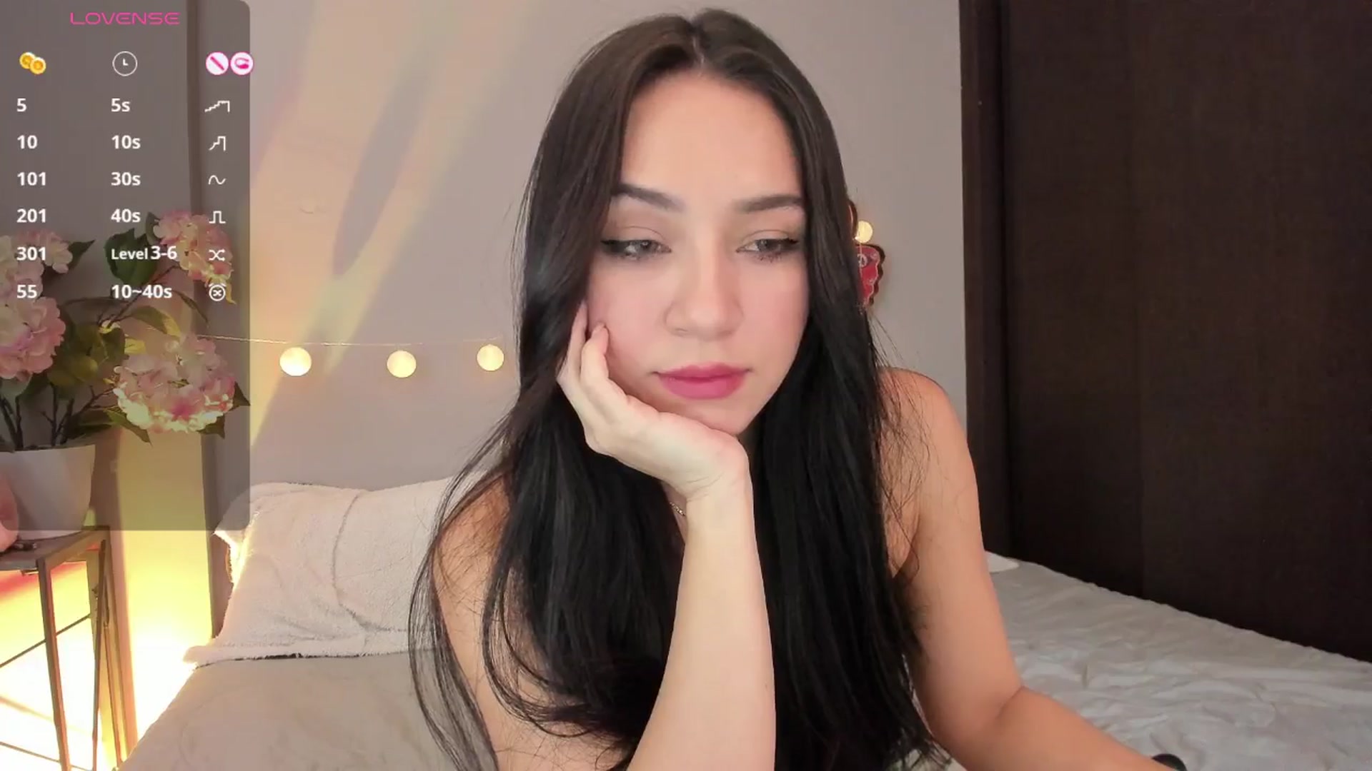 Gallery image thumbnail from dariadiaz_'s myfreecams stream on, 03/08/2025, 16:42 image 19 of 20