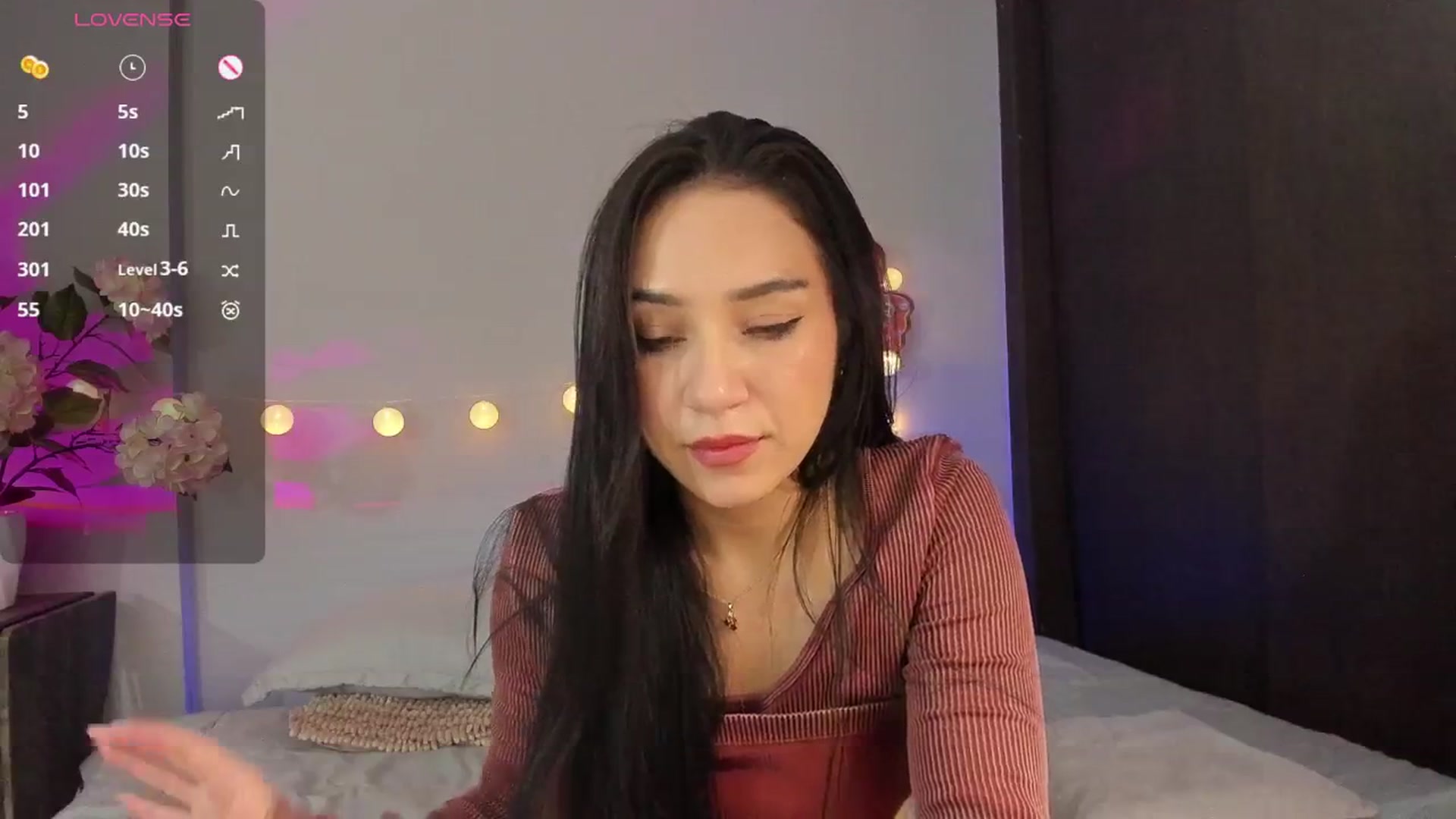 Gallery image thumbnail from dariadiaz_'s myfreecams stream on, 03/28/2025, 18:14 image 17 of 20