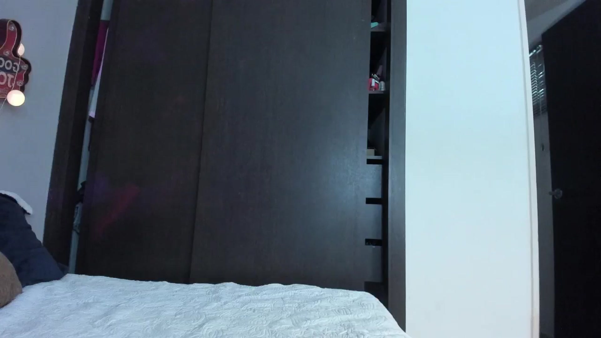 Gallery image thumbnail from dariadiaz_'s myfreecams stream on, 04/13/2025, 18:09 image 9 of 20