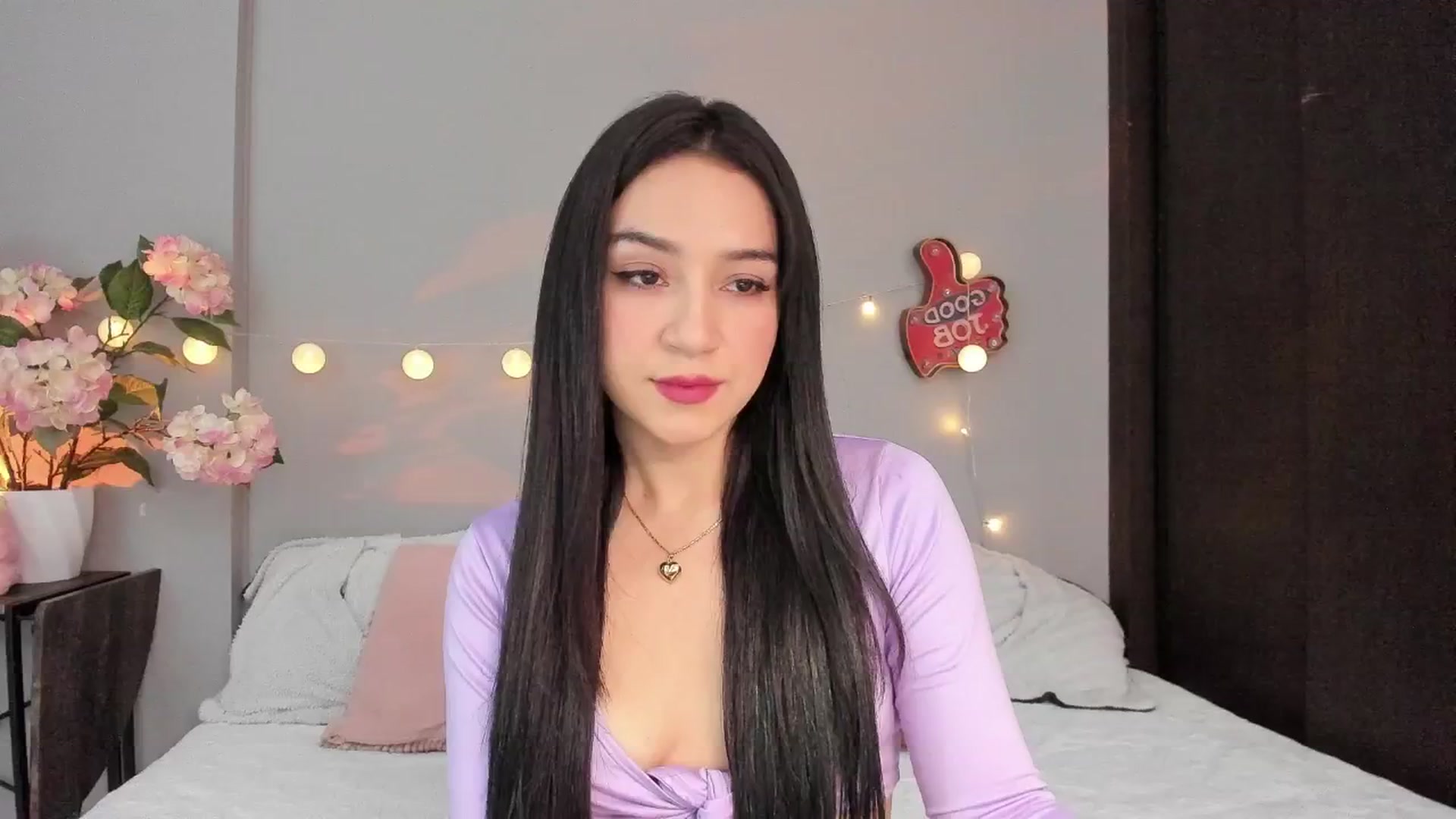 Gallery image thumbnail from dariadiaz_'s myfreecams stream on, 05/29/2025, 18:48 image 1 of 20
