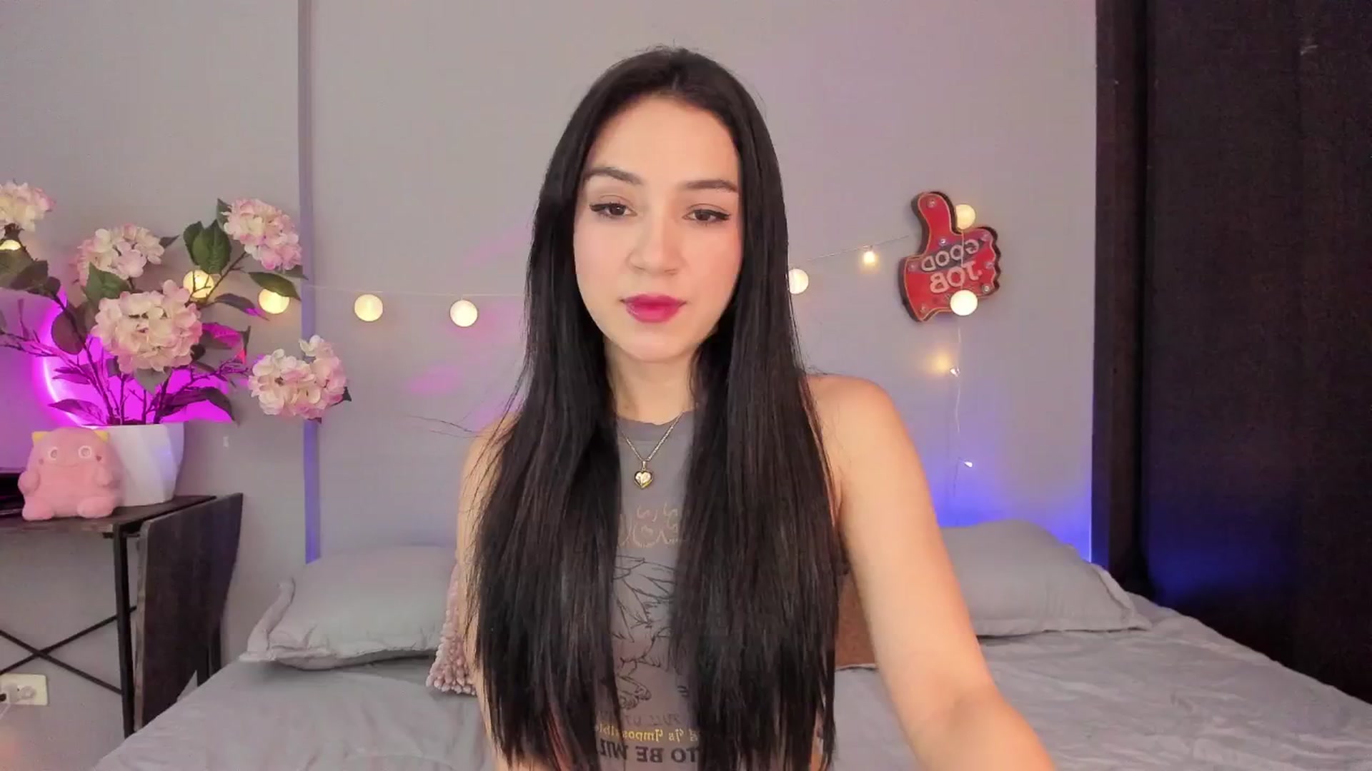 Gallery image thumbnail from dariadiaz_'s myfreecams stream on, 05/30/2025, 16:48 image 1 of 20