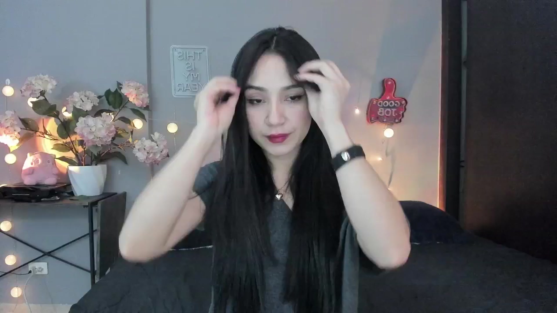 Gallery image thumbnail from dariadiaz_'s myfreecams stream on, 06/07/2025, 16:28 image 3 of 20