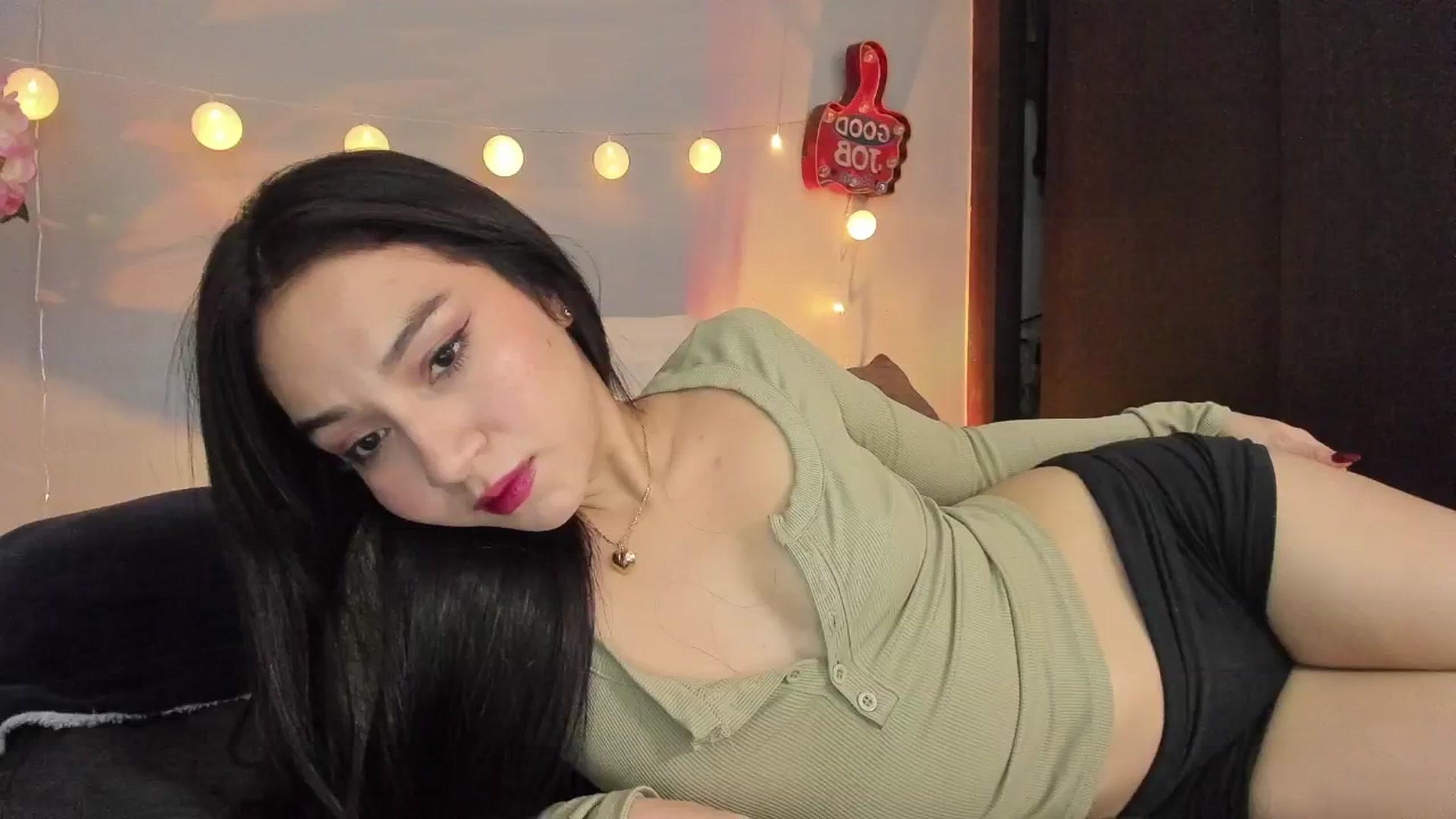 Gallery image thumbnail from dariadiaz_'s myfreecams stream on, 06/07/2025, 17:26 image 2 of 20