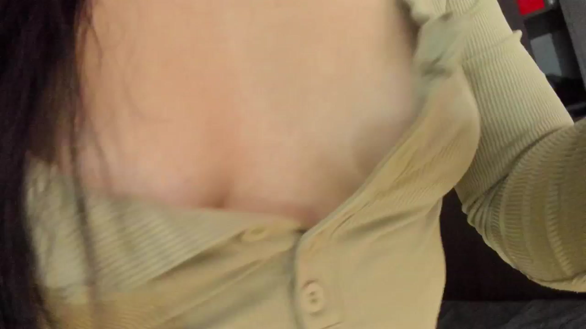 Gallery image thumbnail from dariadiaz_'s myfreecams stream on, 06/07/2025, 17:26 image 14 of 20