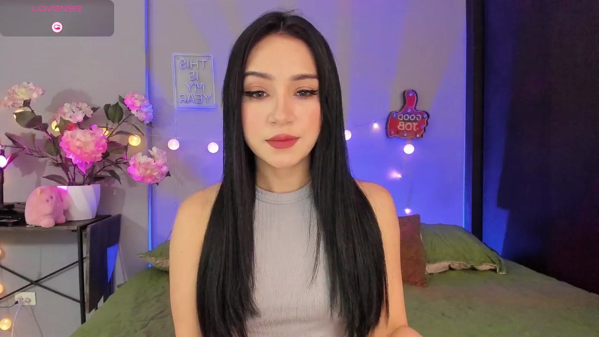 Gallery image thumbnail from dariadiaz_'s myfreecams stream on, 06/28/2025, 14:12 image 4 of 20