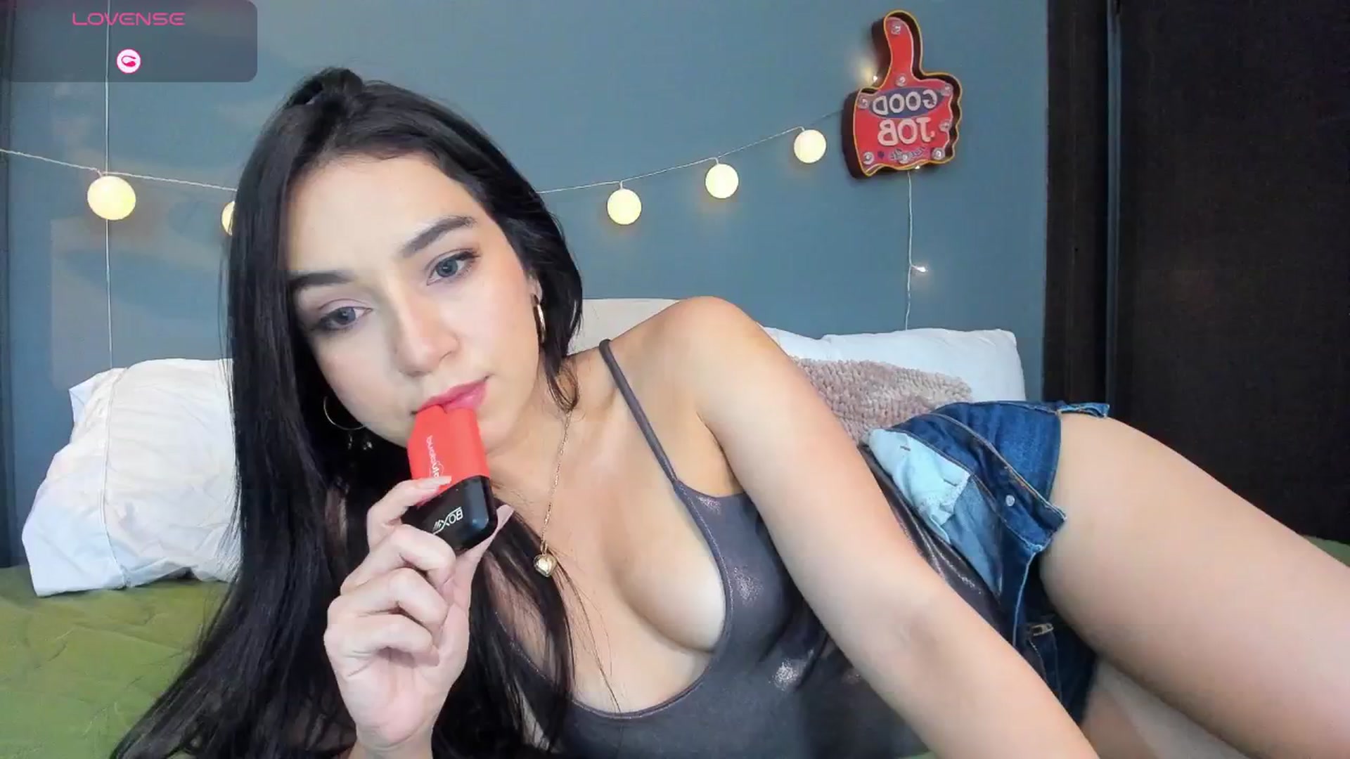 Gallery image thumbnail from dariadiaz_'s myfreecams stream on, 11/19/2025, 17:01 image 1 of 20