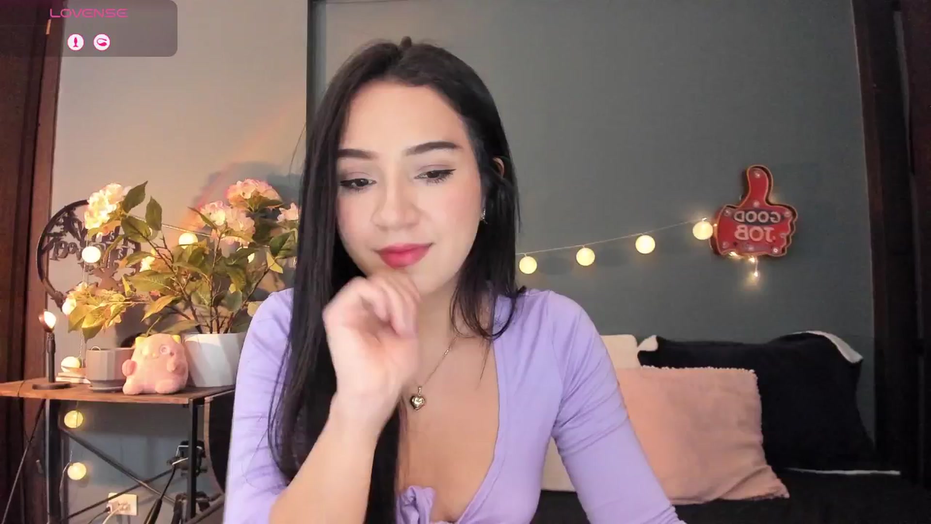 Gallery image thumbnail from dariadiaz_'s myfreecams stream on, 12/17/2025, 17:31 image 1 of 20