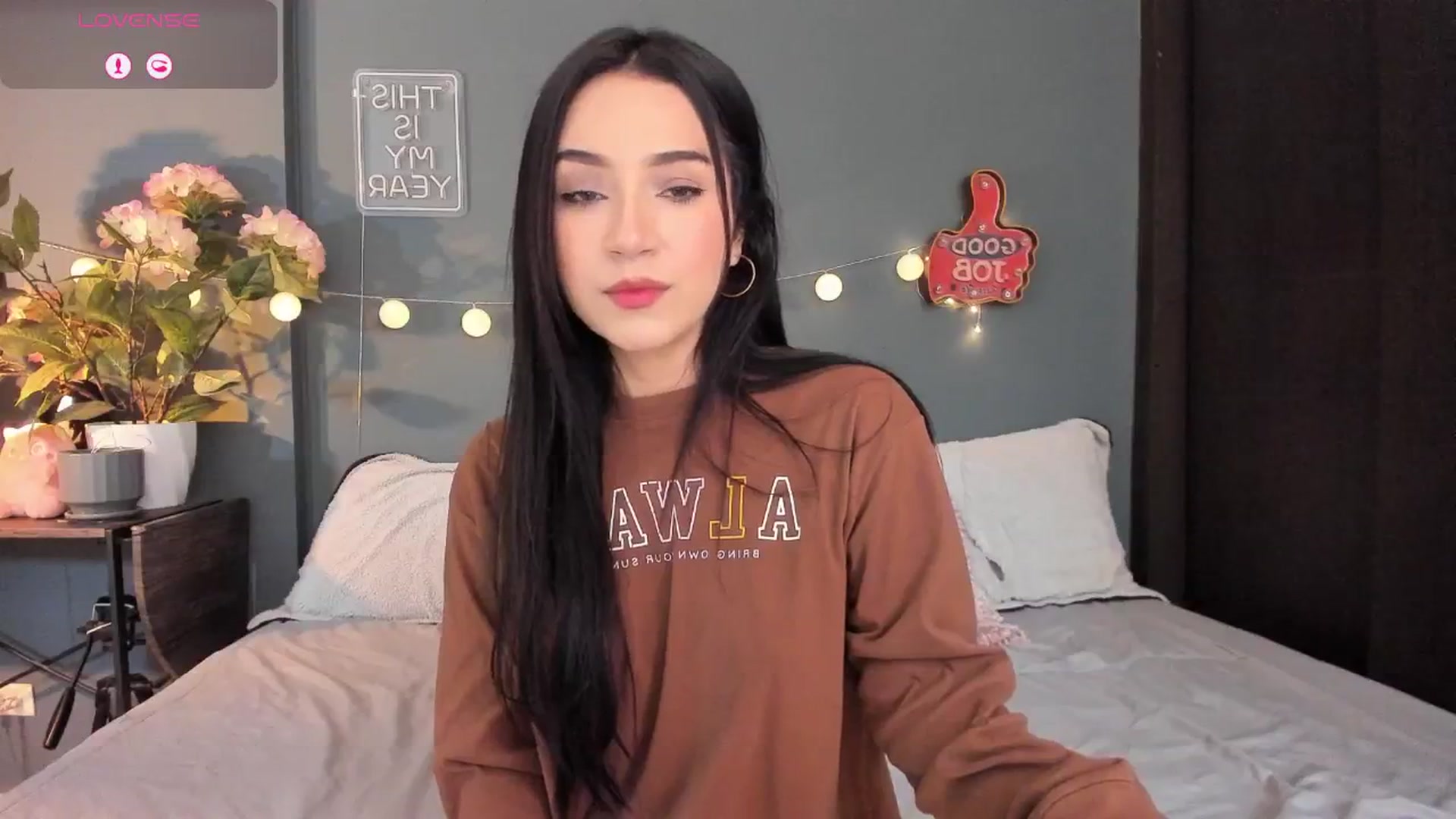 Gallery image thumbnail from dariadiaz_'s myfreecams stream on, 12/20/2025, 16:02 image 10 of 20