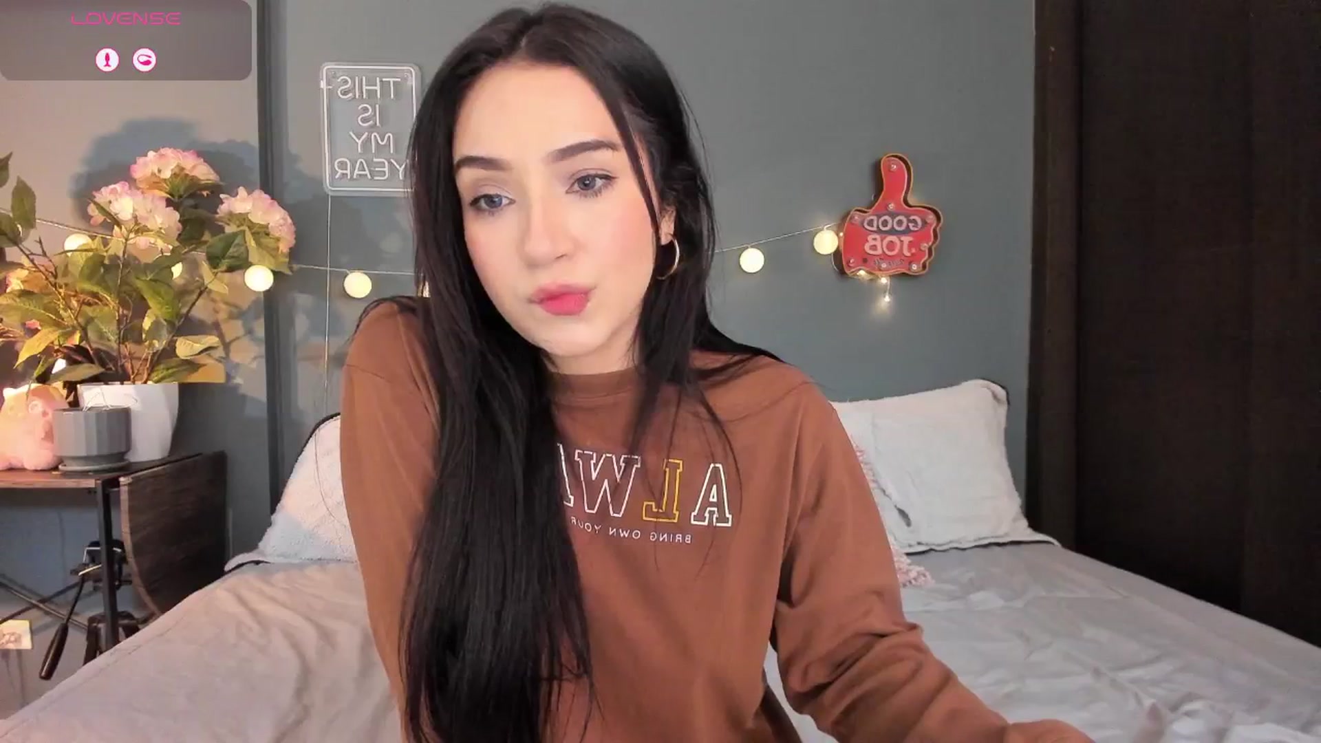 Gallery image thumbnail from dariadiaz_'s myfreecams stream on, 12/20/2025, 16:02 image 13 of 20