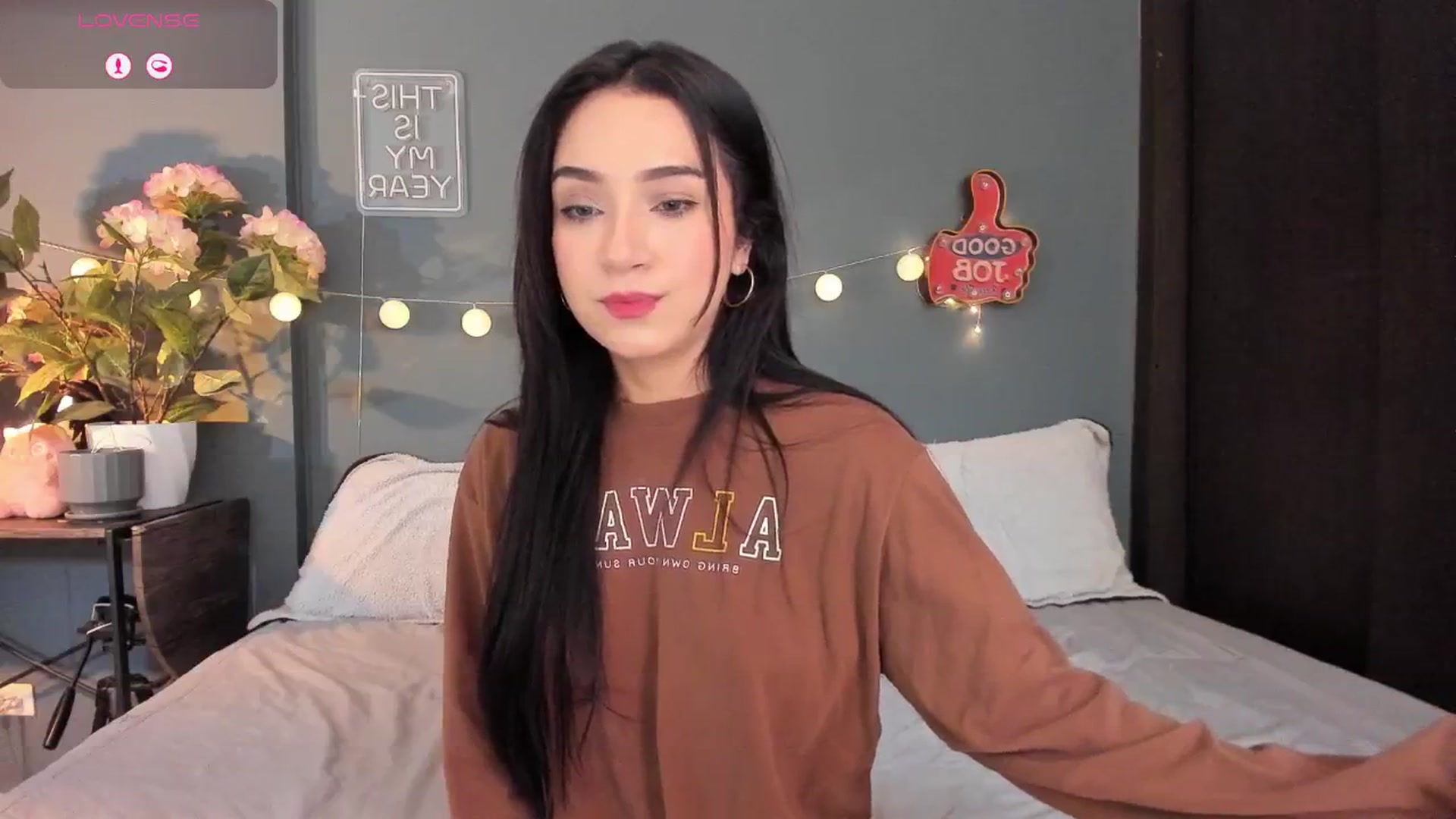 Gallery image thumbnail from dariadiaz_'s myfreecams stream on, 12/20/2025, 16:02 image 12 of 20