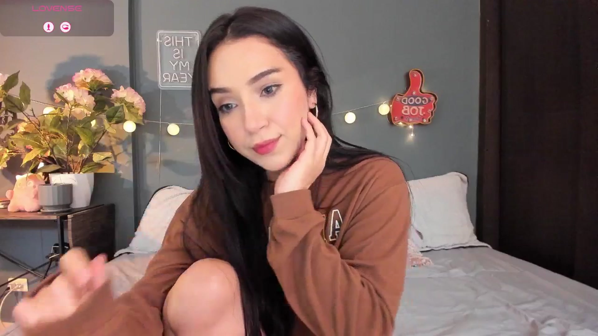 Gallery image thumbnail from dariadiaz_'s myfreecams stream on, 12/20/2025, 16:02 image 7 of 20
