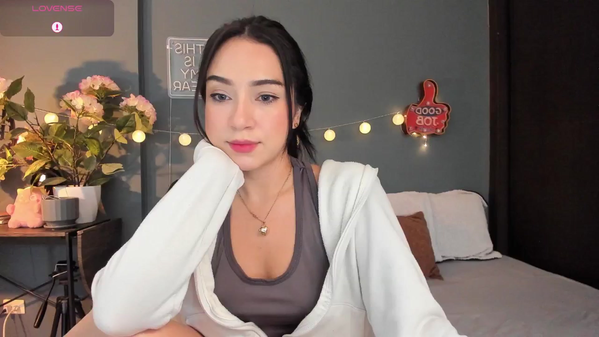 Gallery image thumbnail from dariadiaz_'s myfreecams stream on, 12/22/2025, 17:42 image 3 of 20