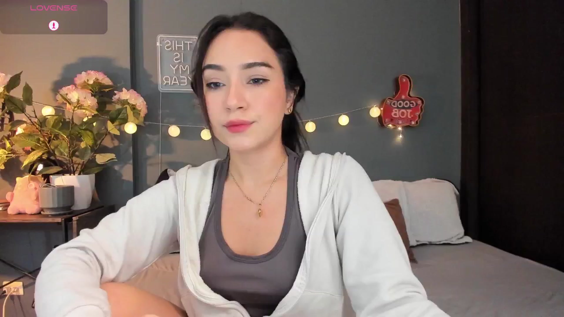 Gallery image thumbnail from dariadiaz_'s myfreecams stream on, 12/22/2025, 17:42 image 2 of 20