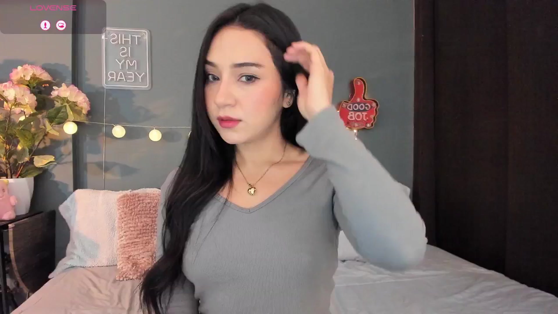 Gallery image thumbnail from dariadiaz_'s myfreecams stream on, 01/06/2026, 16:37 image 7 of 20