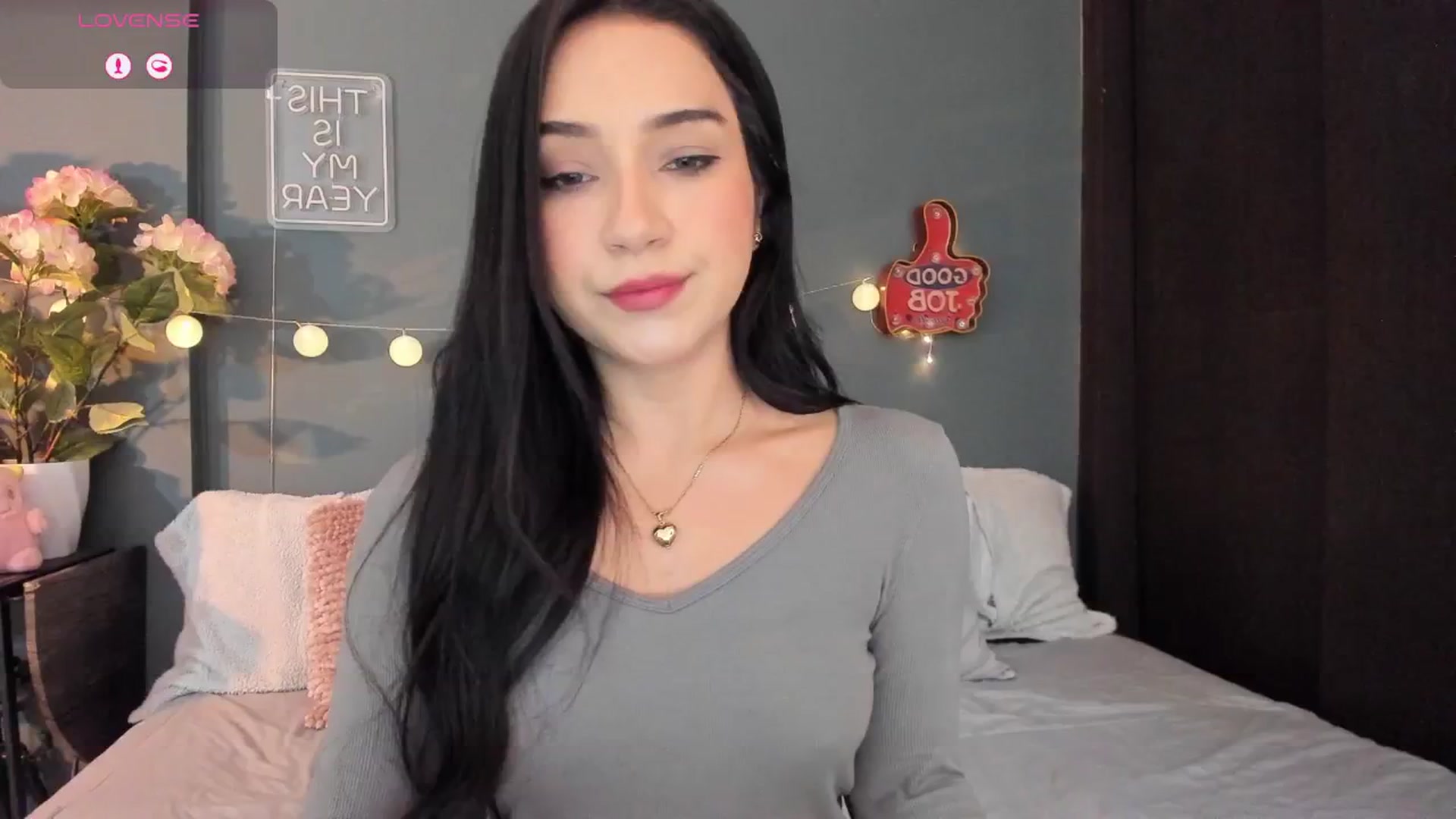 Gallery image thumbnail from dariadiaz_'s myfreecams stream on, 01/06/2026, 16:37 image 9 of 20