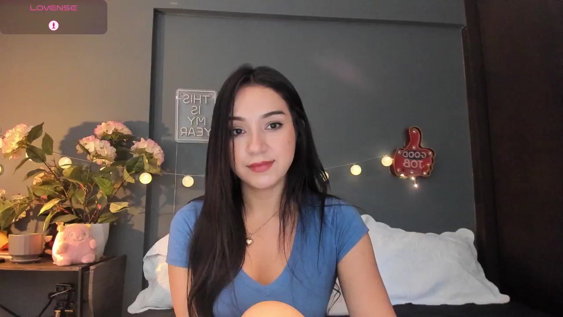Gallery image thumbnail from dariadiaz_'s myfreecams stream on, 01/22/2026, 18:17 image 19 of 20