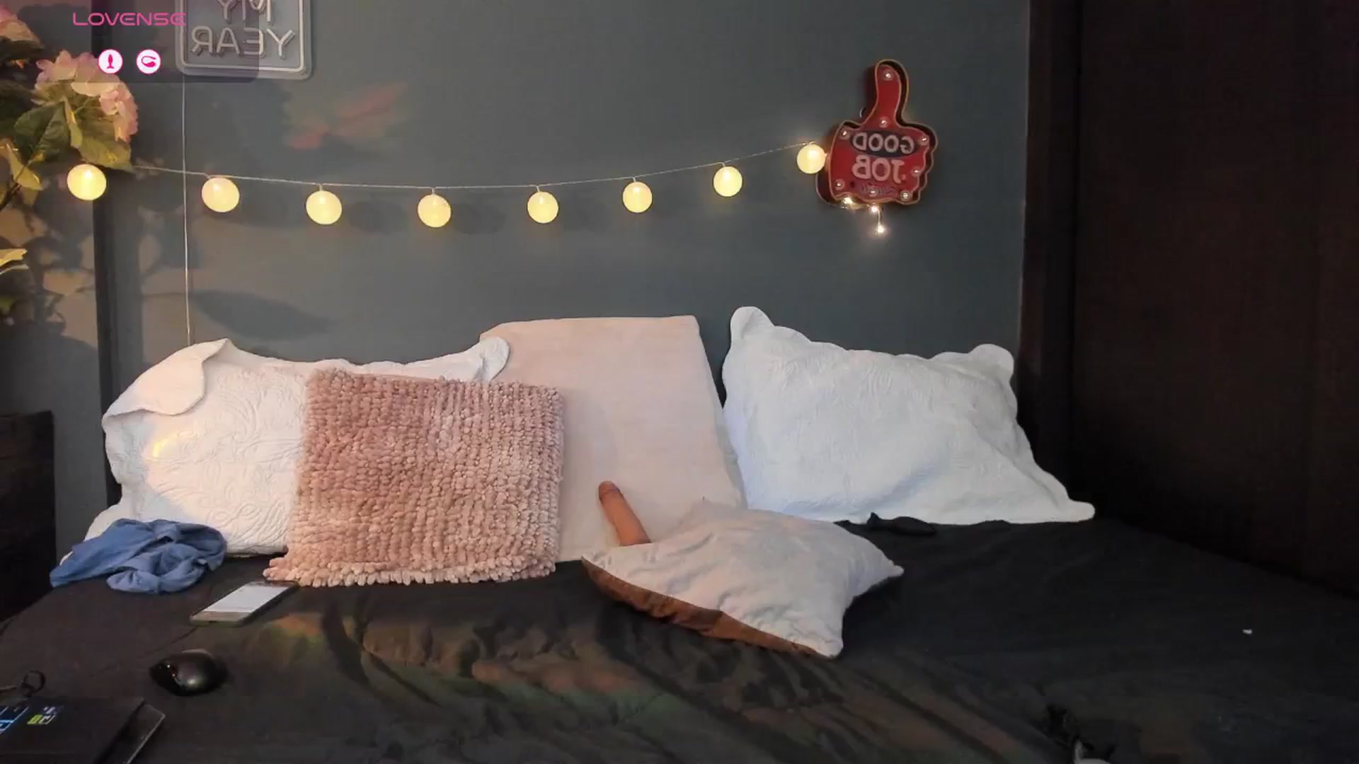 Gallery image thumbnail from dariadiaz_'s myfreecams stream on, 01/22/2026, 18:53 image 19 of 20