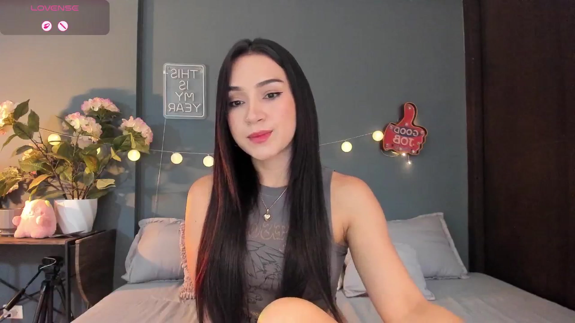 Gallery image thumbnail from dariadiaz_'s myfreecams stream on, 02/10/2026, 16:09 image 3 of 20