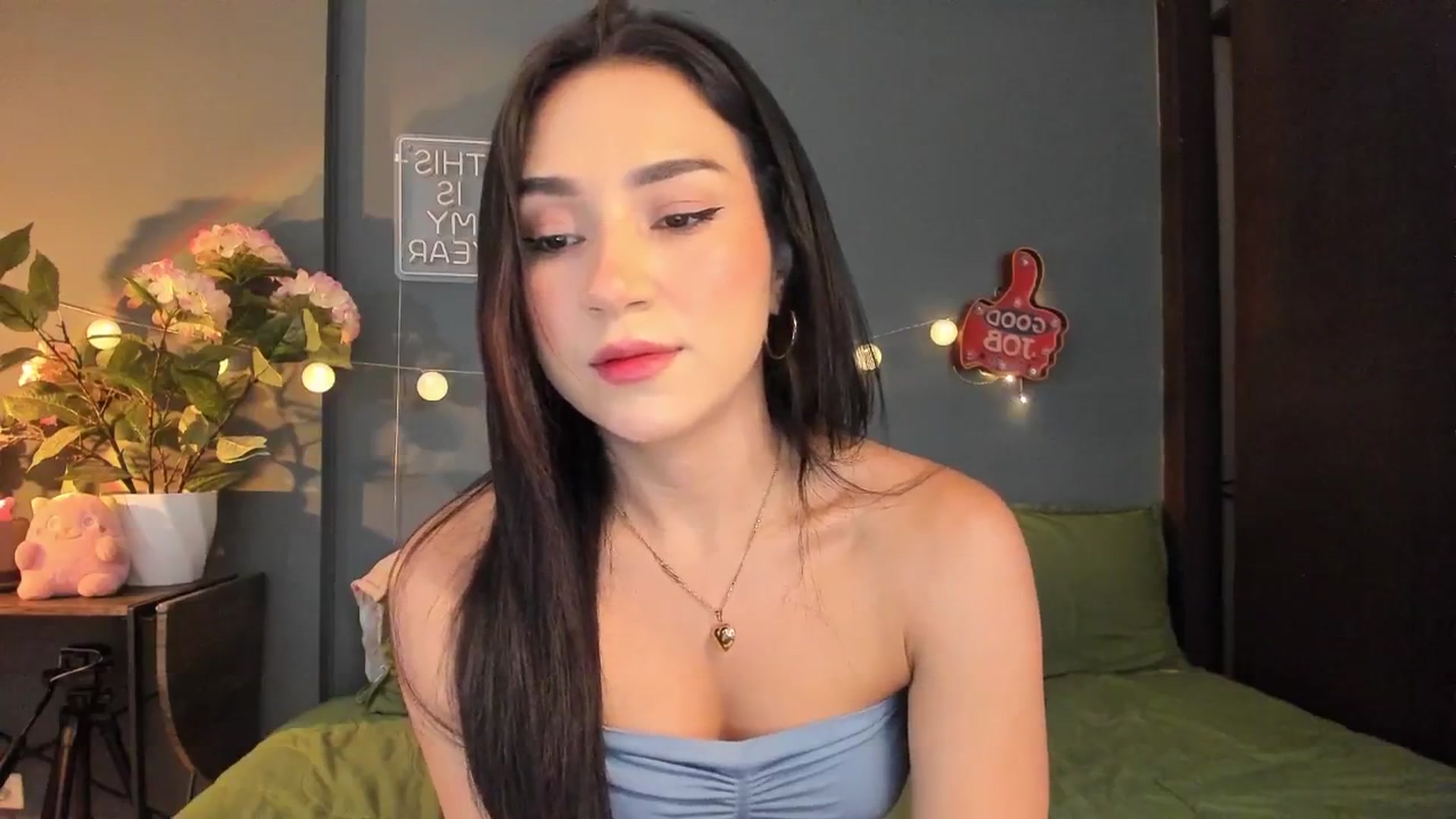 Gallery image thumbnail from dariadiaz_'s myfreecams stream on, 02/16/2026, 17:27 image 2 of 20