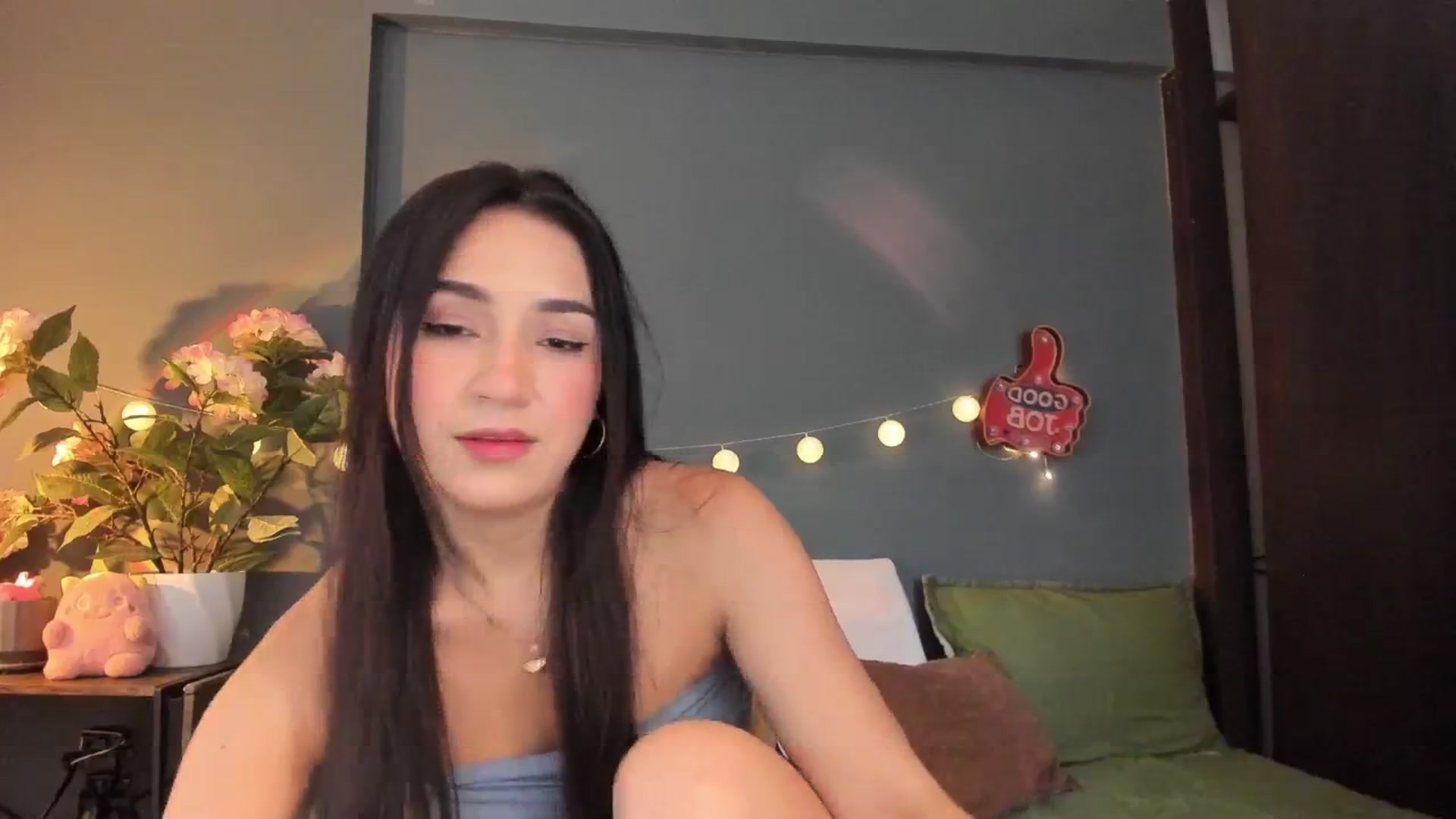 Gallery image thumbnail from dariadiaz_'s myfreecams stream on, 02/16/2026, 17:27 image 8 of 20